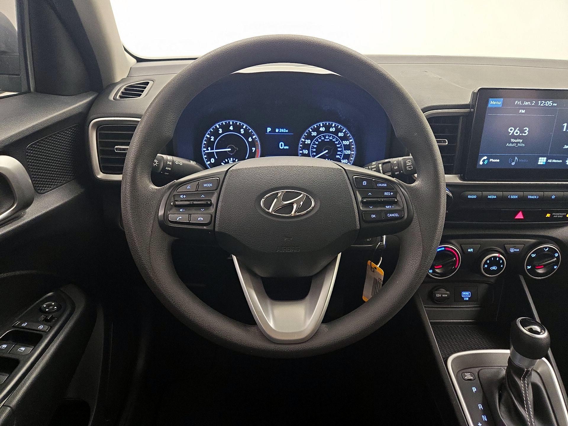 Thumbnail: 2021 Hyundai Venue - 10