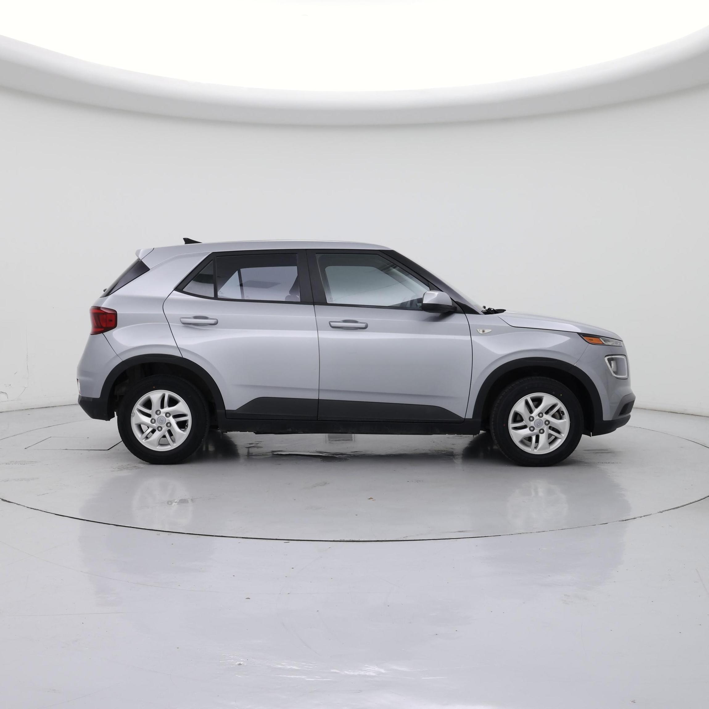 Thumbnail: 2021 Hyundai Venue - 7