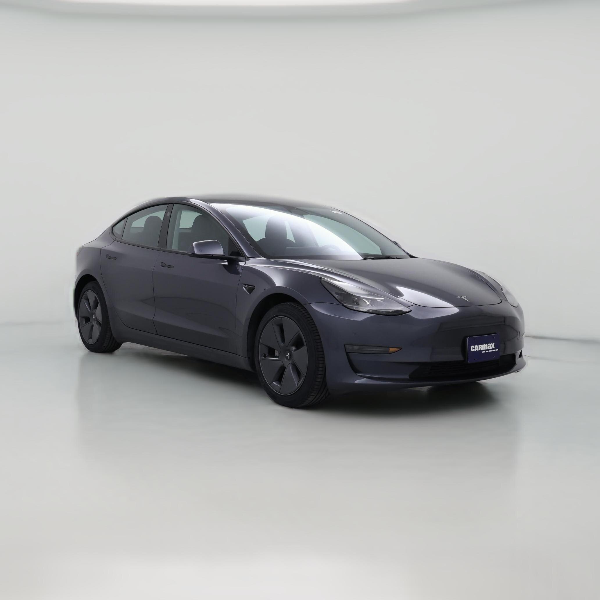 Thumbnail: 2023 Tesla Model 3 - 1