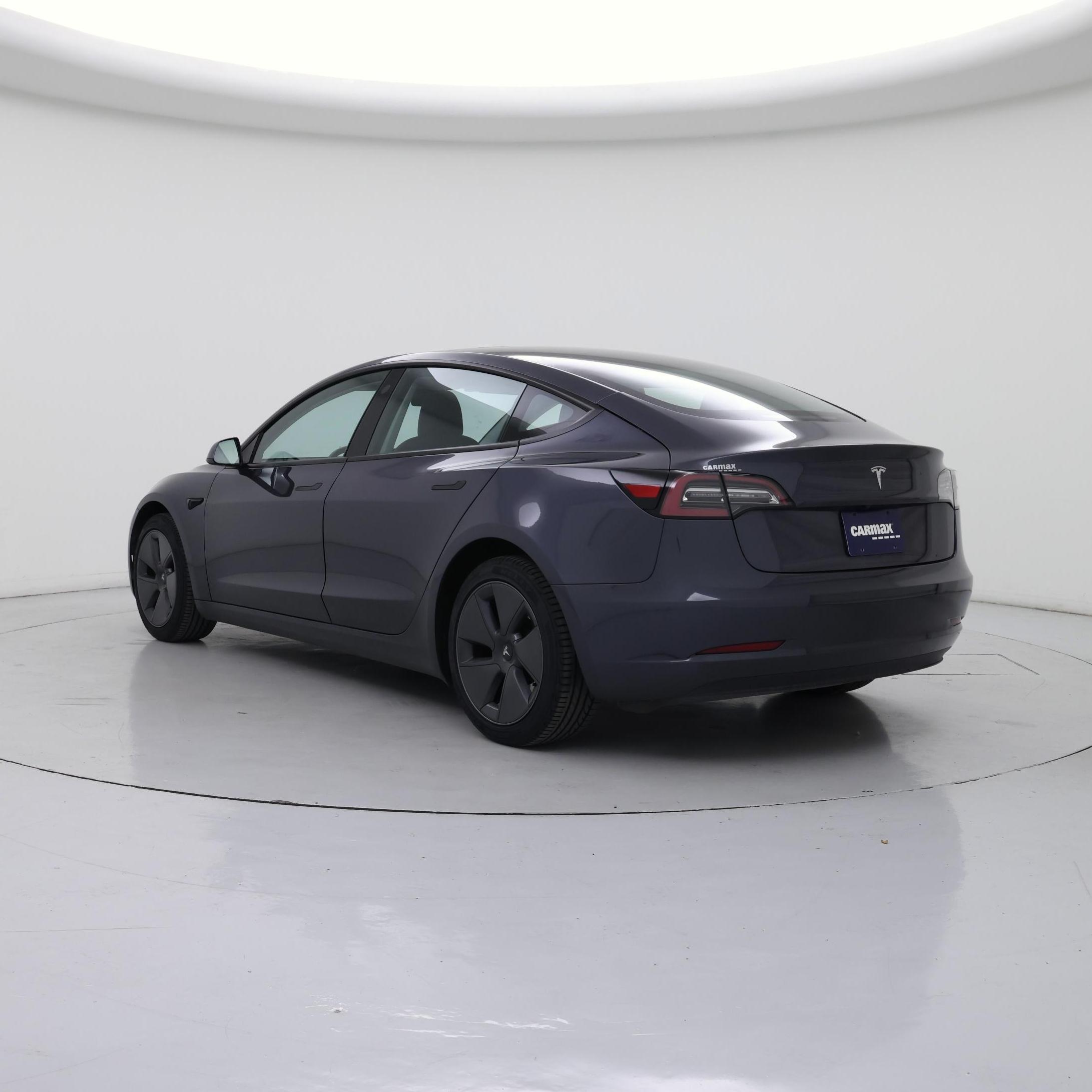 Thumbnail: 2023 Tesla Model 3 - 2