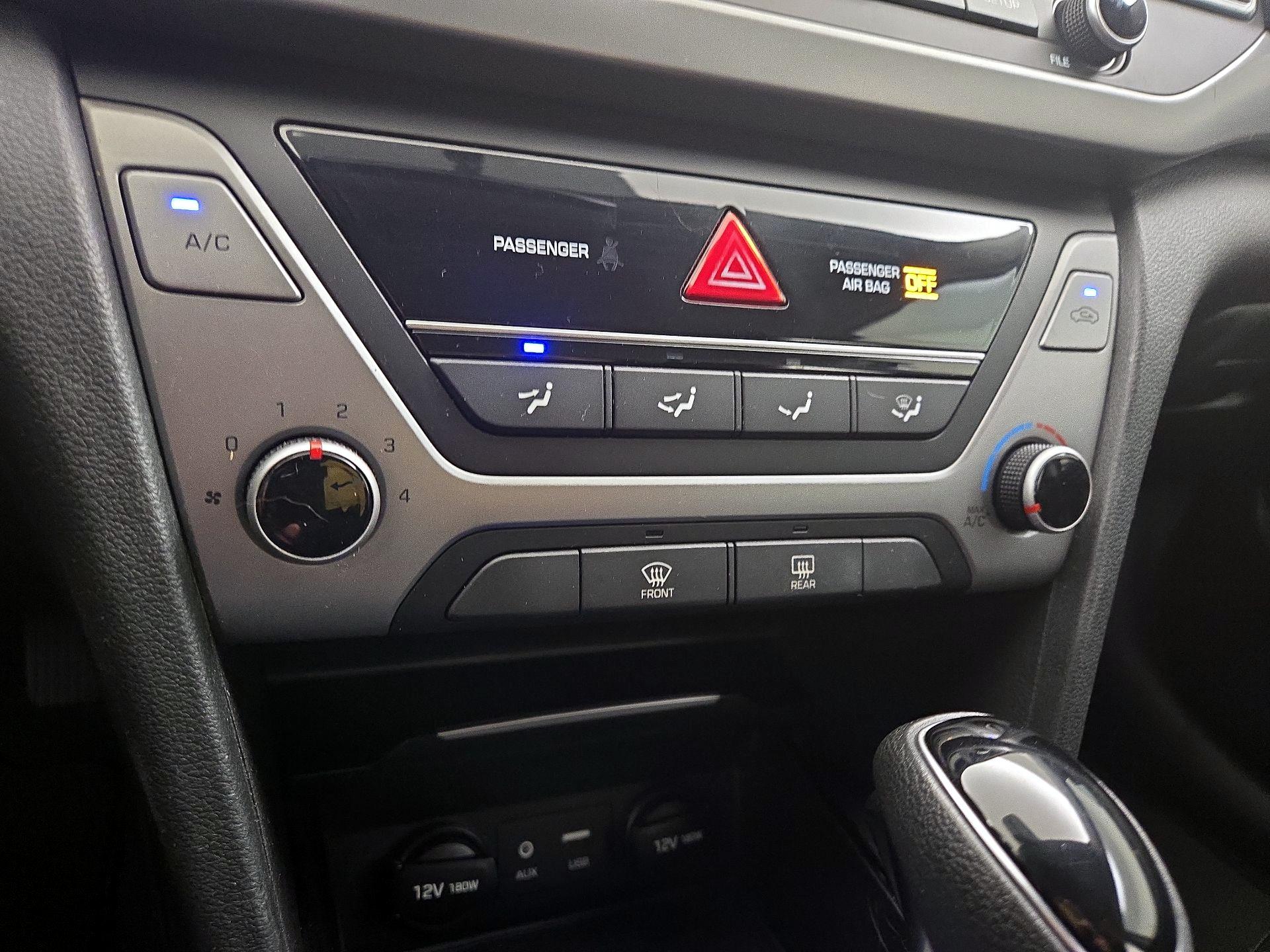 Thumbnail: 2018 Hyundai Elantra - 16