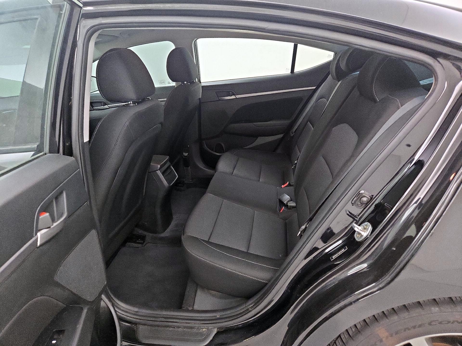 Thumbnail: 2018 Hyundai Elantra - 19