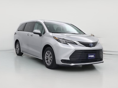 2024 Toyota Sienna Hybrid LE