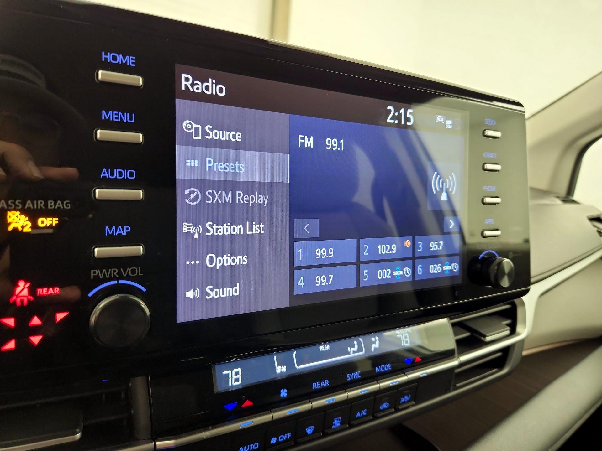 Thumbnail: 2024 Toyota Sienna - 15