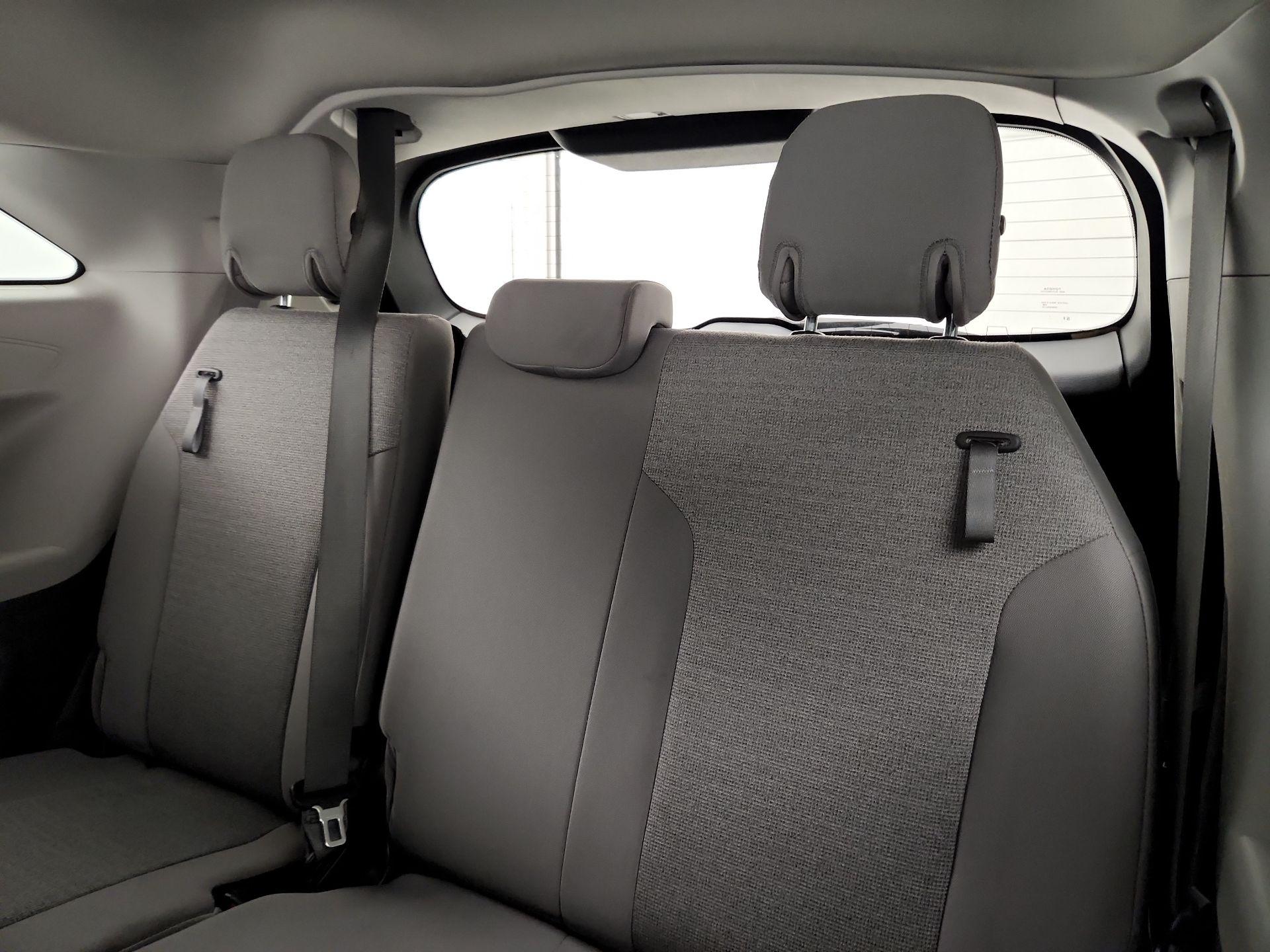 Thumbnail: 2024 Toyota Sienna - 20