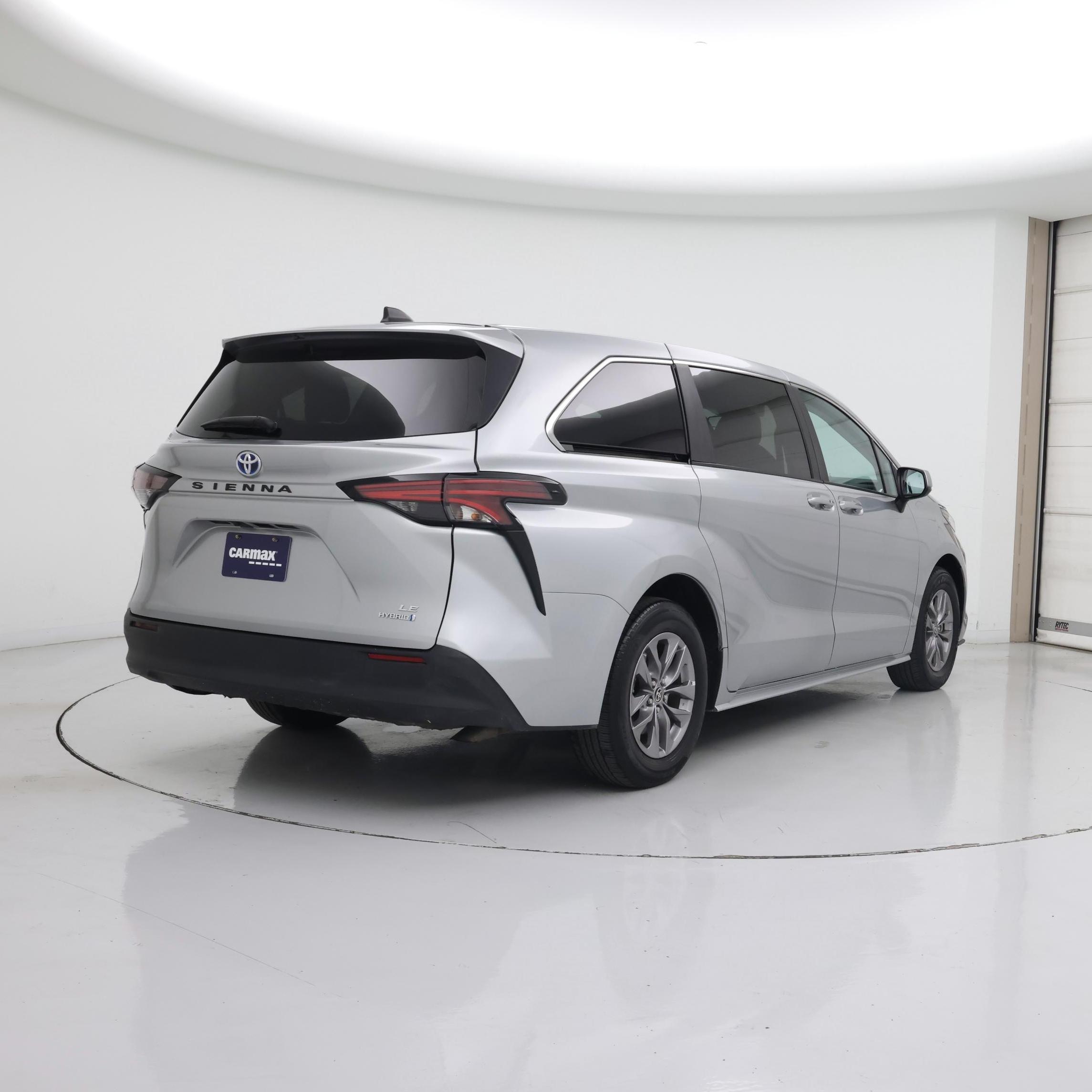 Thumbnail: 2024 Toyota Sienna - 8