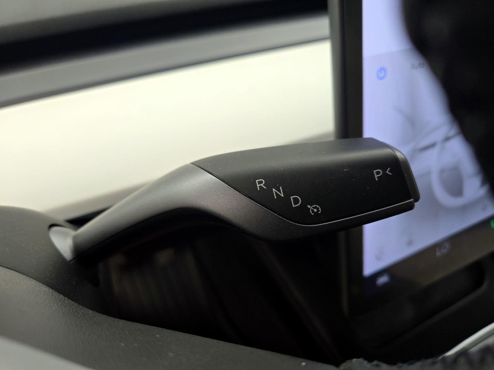 Thumbnail: 2022 Tesla Model 3 - 18