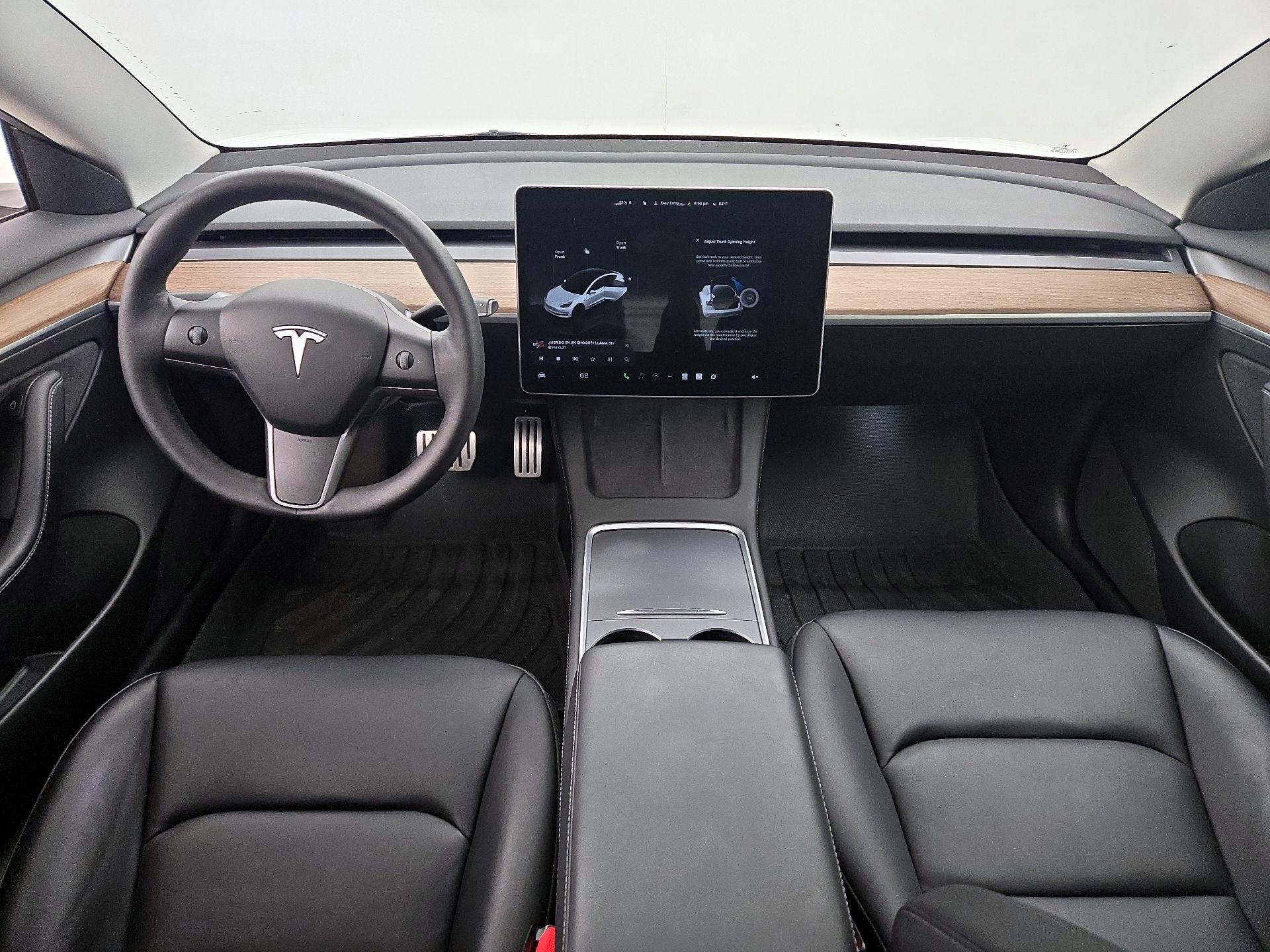 Thumbnail: 2022 Tesla Model 3 - 9