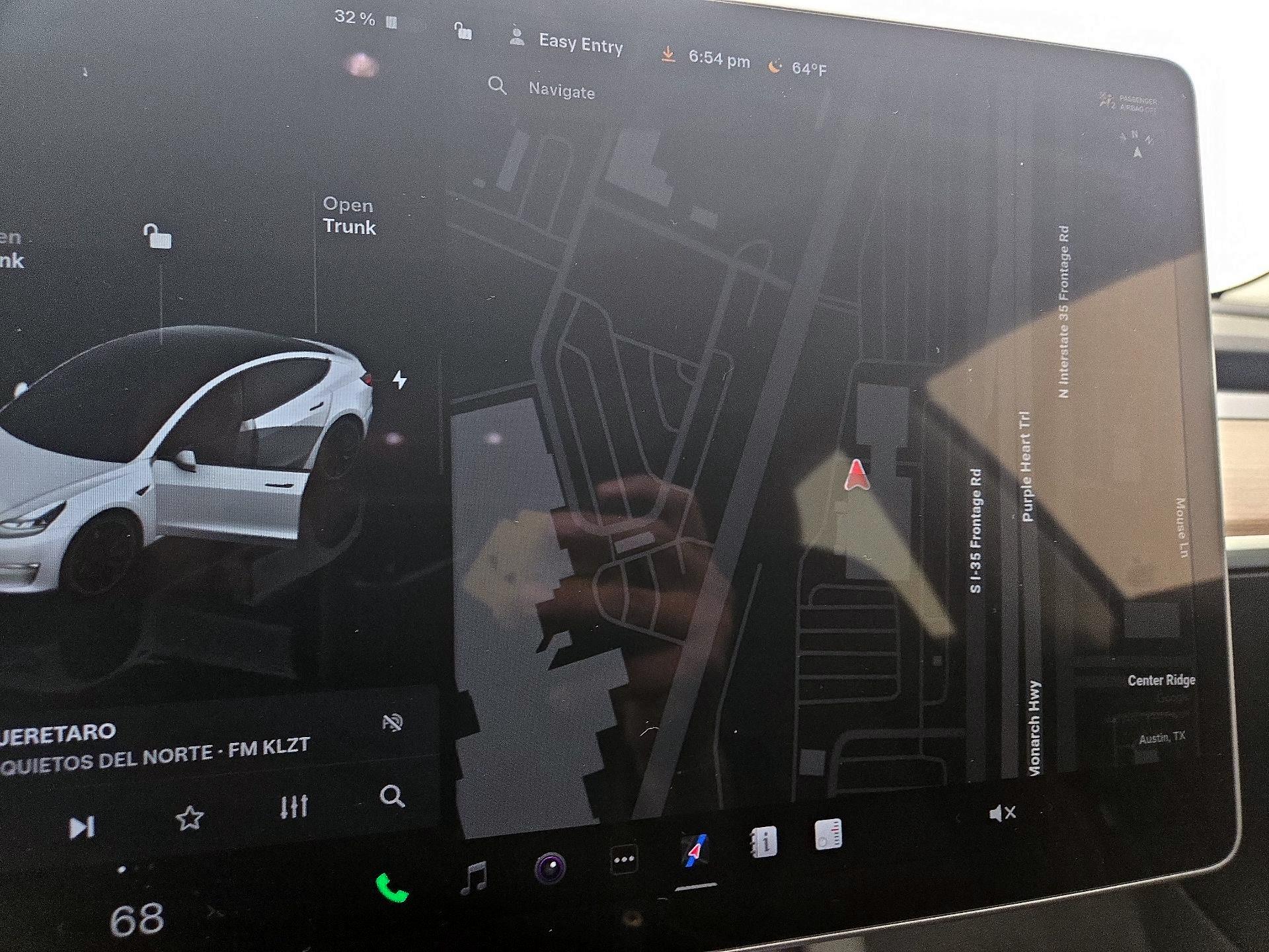 Thumbnail: 2022 Tesla Model 3 - 14