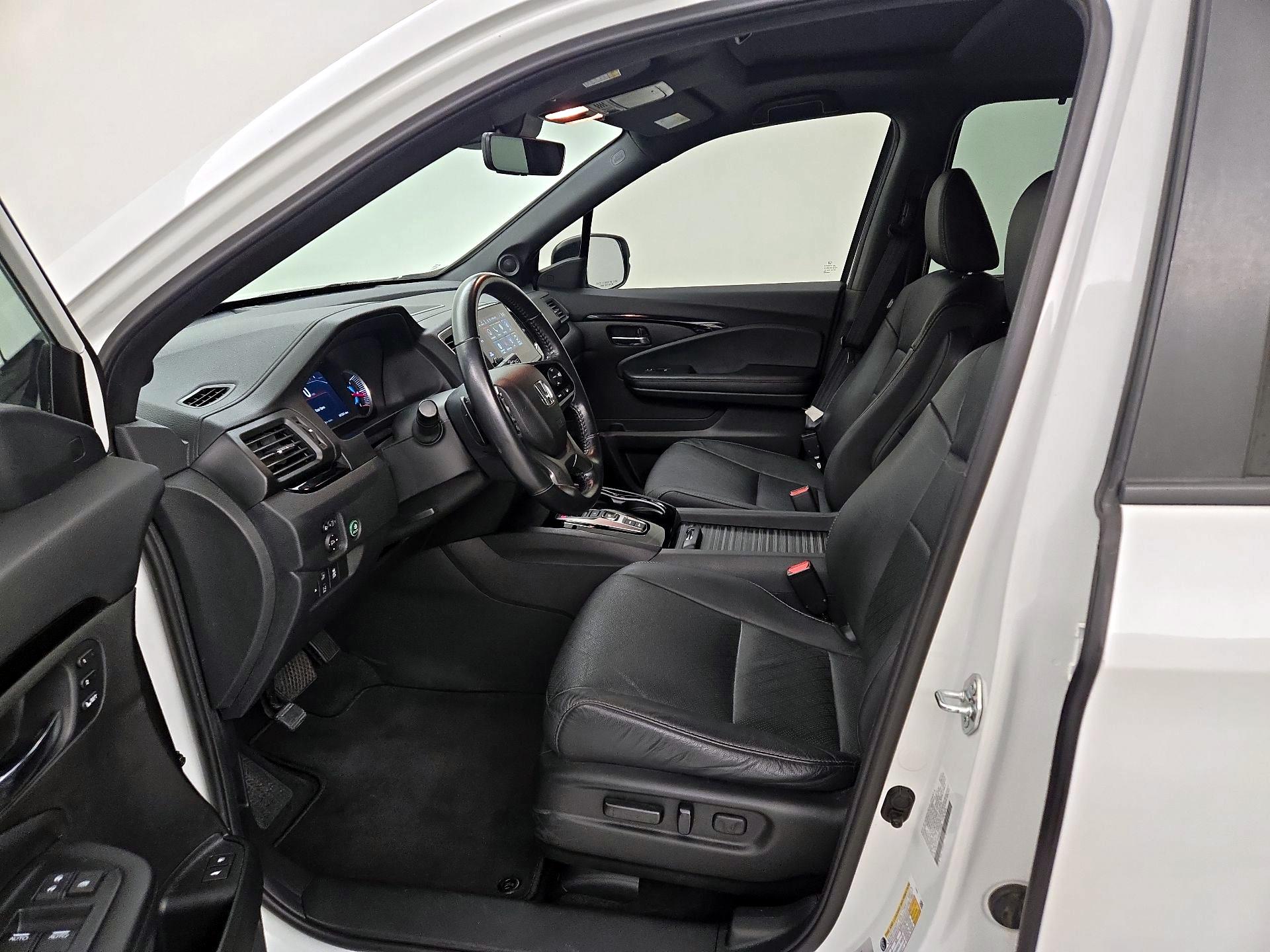 Thumbnail: 2021 Honda Passport - 11