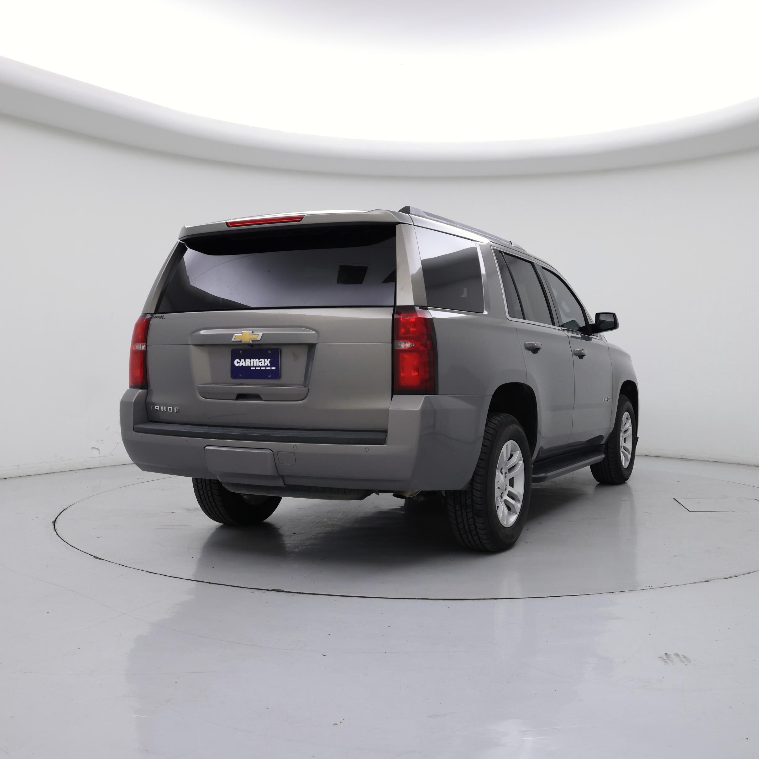 Thumbnail: 2018 Chevrolet Tahoe - 8