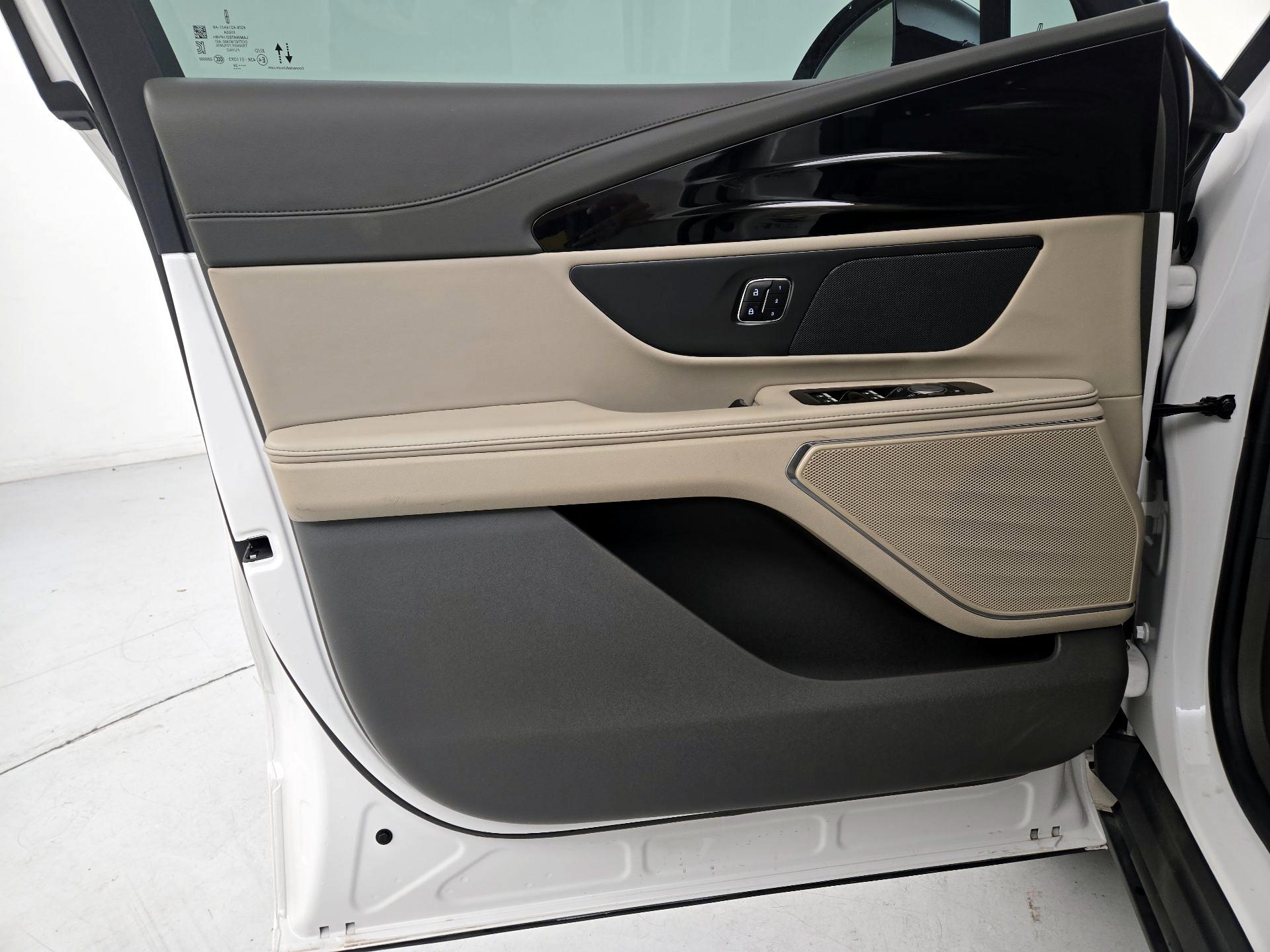 Thumbnail: 2024 Lincoln Nautilus - 12