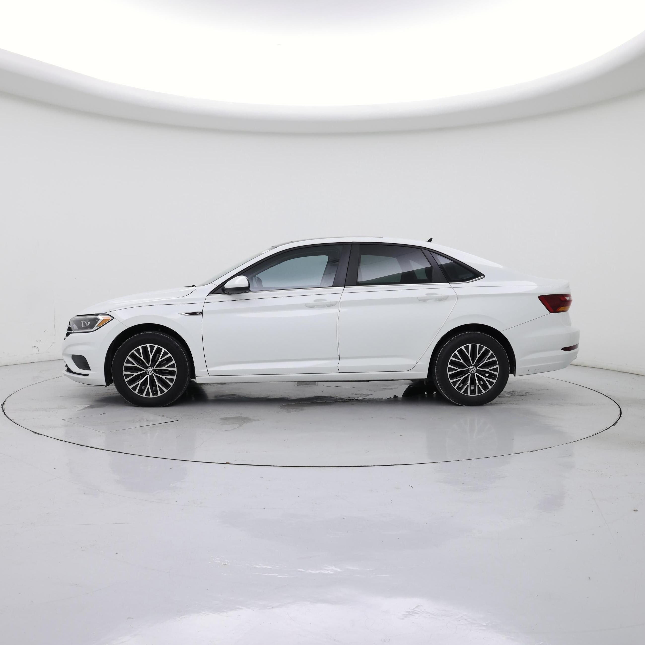 Thumbnail: 2019 Volkswagen Jetta - 3