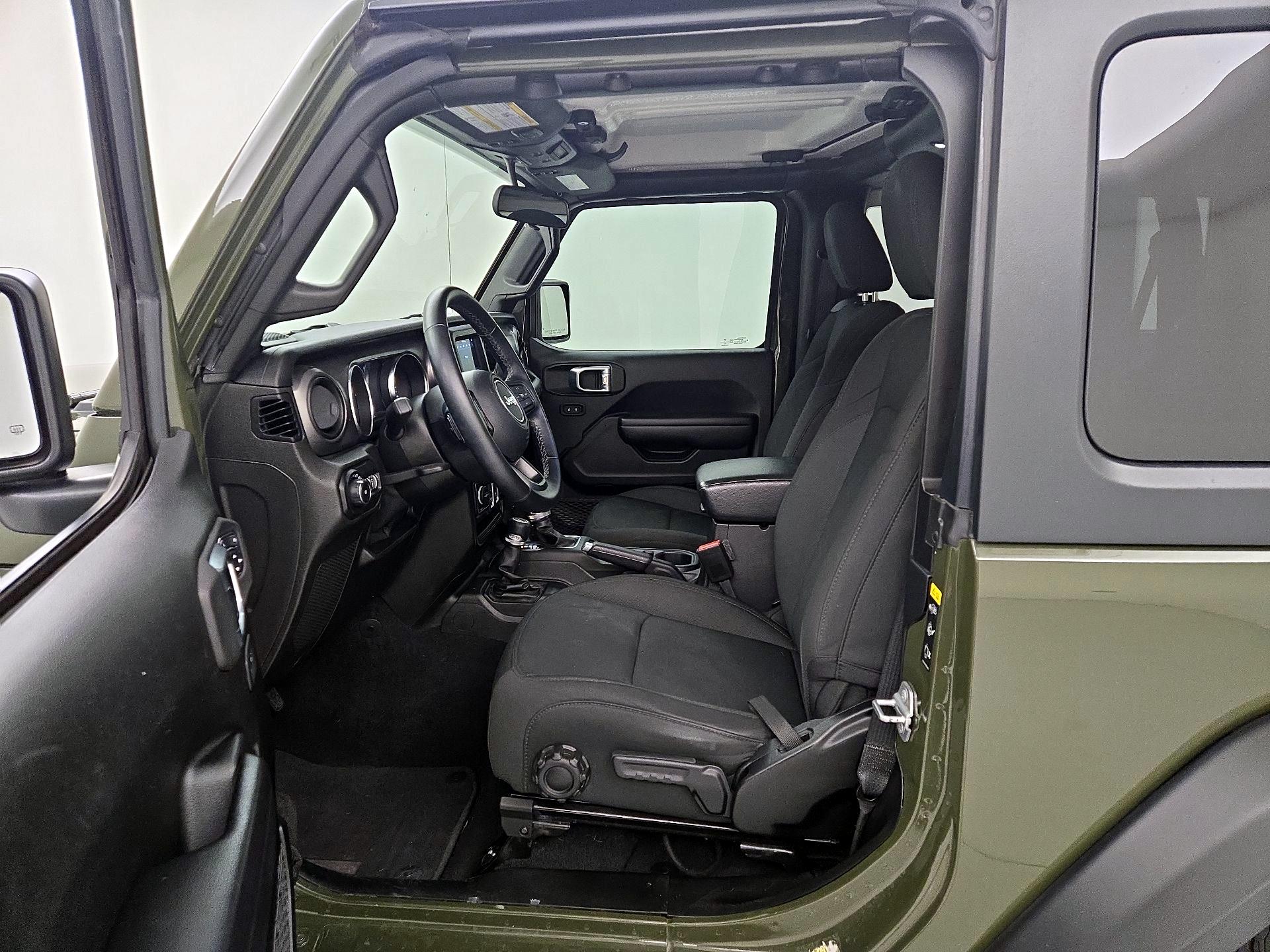 Thumbnail: 2021 Jeep Wrangler - 11