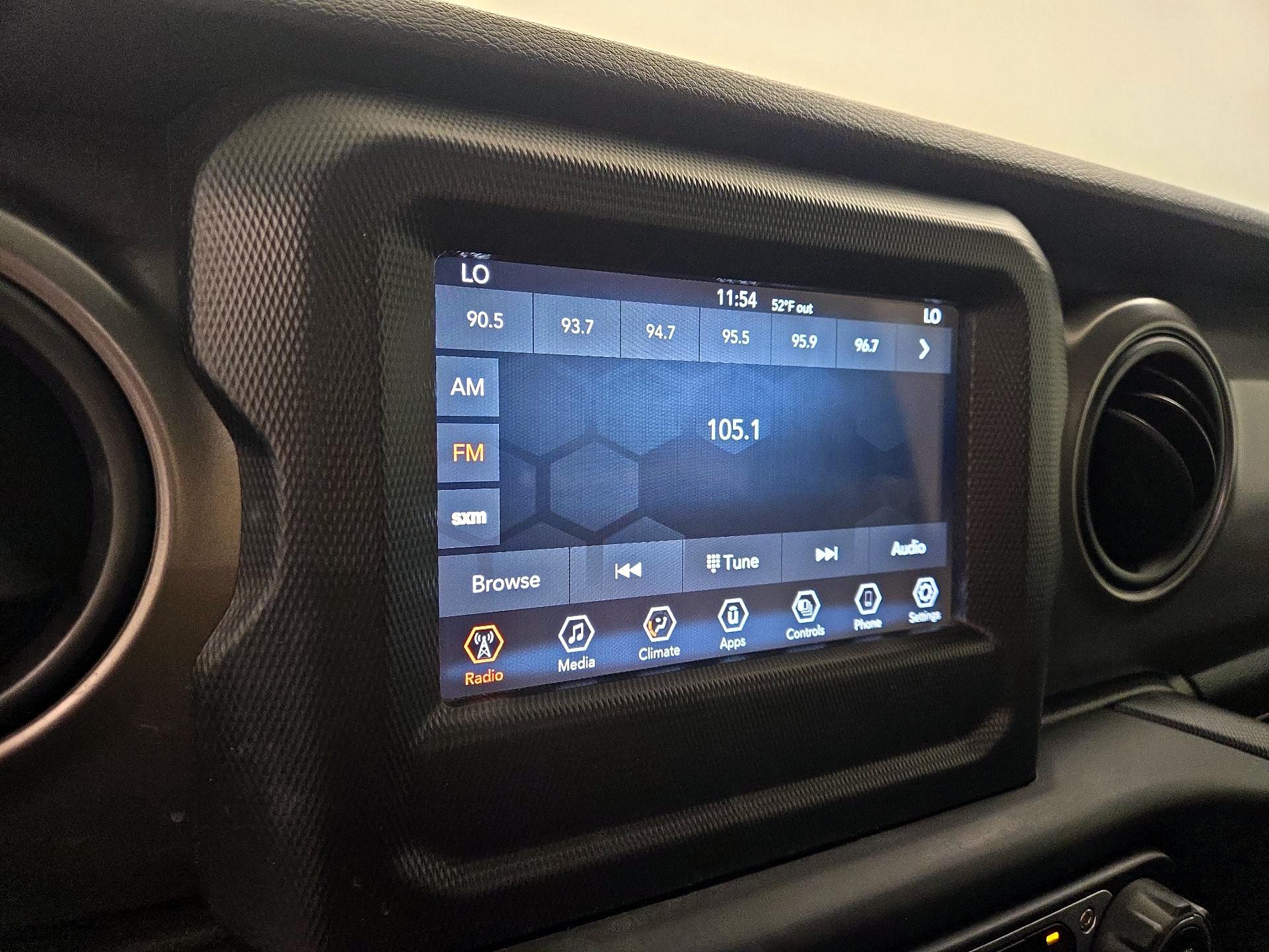 Thumbnail: 2021 Jeep Wrangler - 15