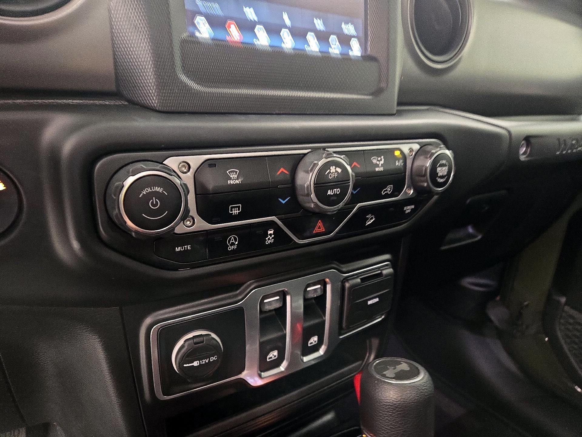 Thumbnail: 2021 Jeep Wrangler - 16