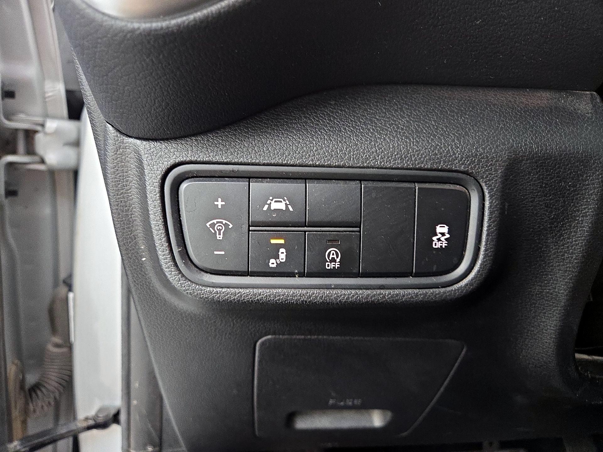 Thumbnail: 2021 Kia Soul - 13