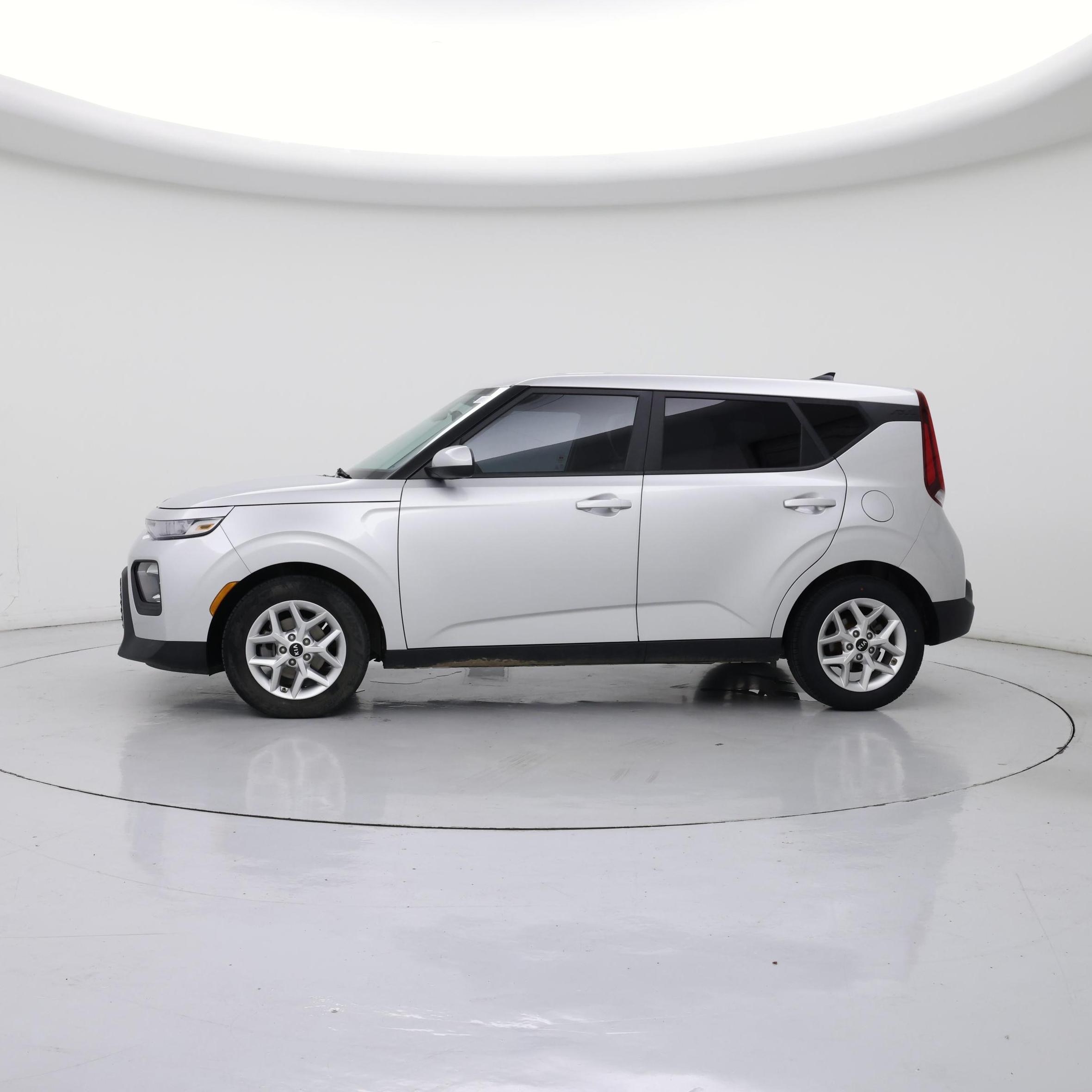 Thumbnail: 2021 Kia Soul - 3