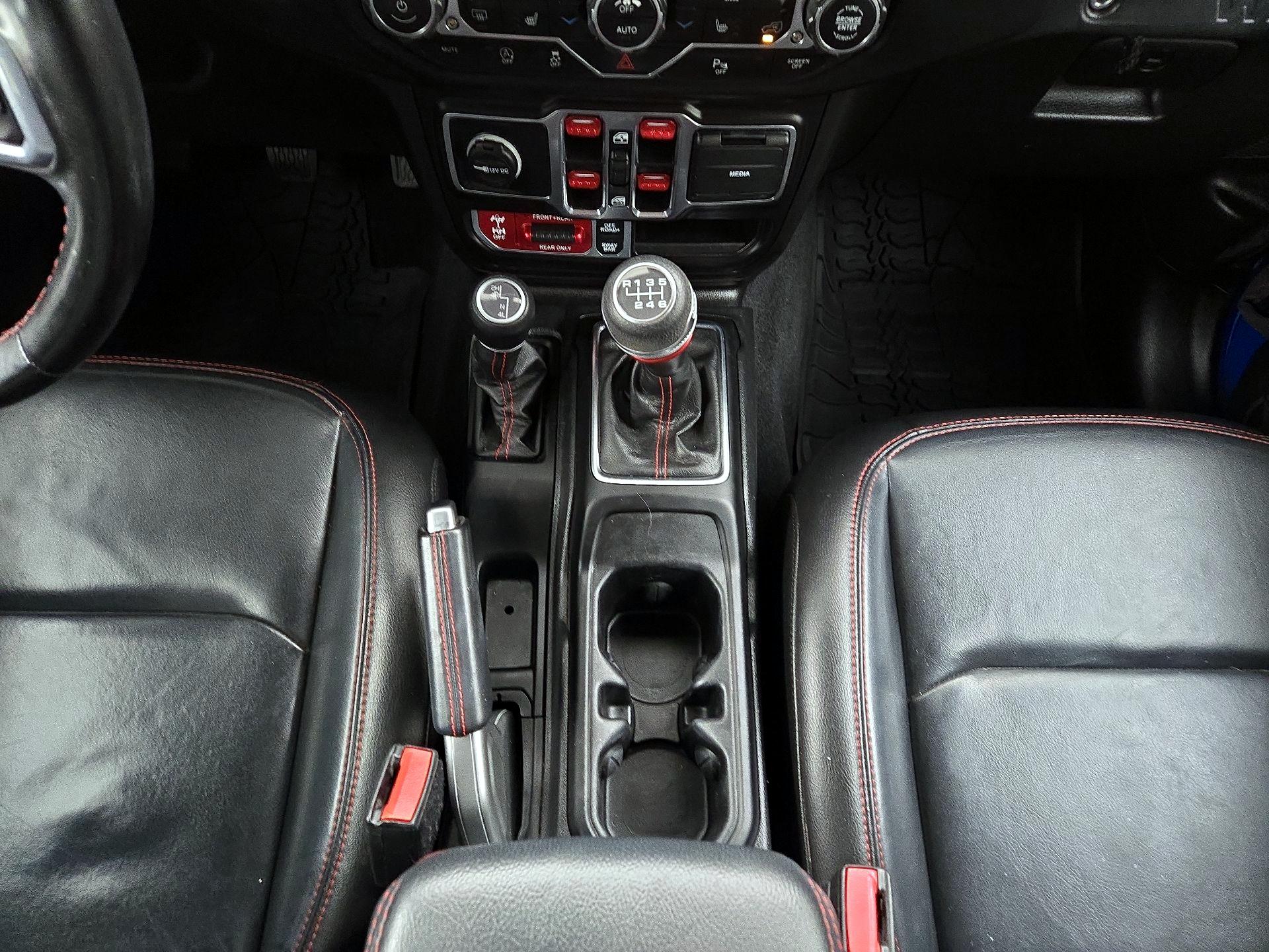 Thumbnail: 2023 Jeep Wrangler - 18