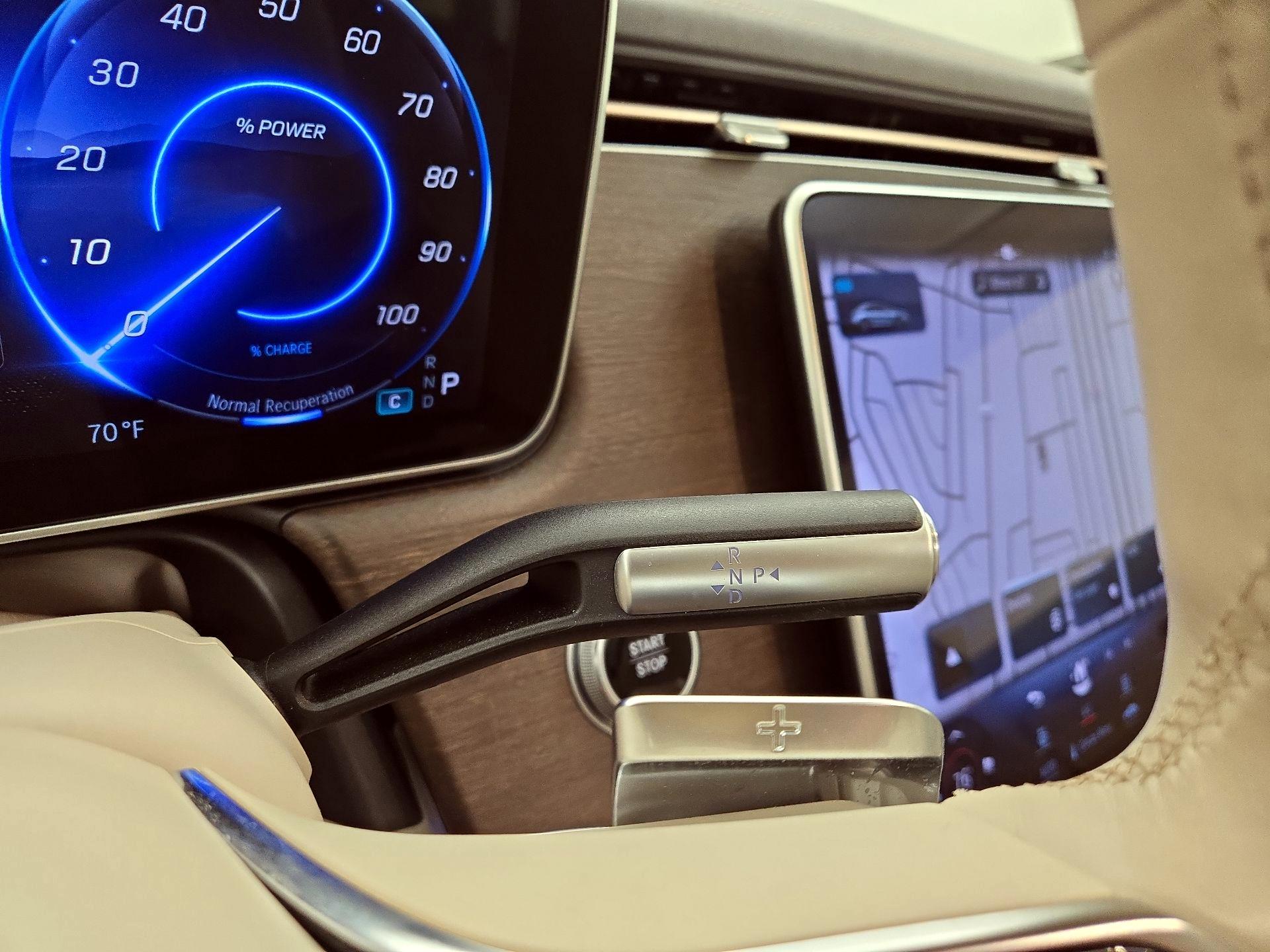 Thumbnail: 2022 Mercedes-Benz EQS - 17