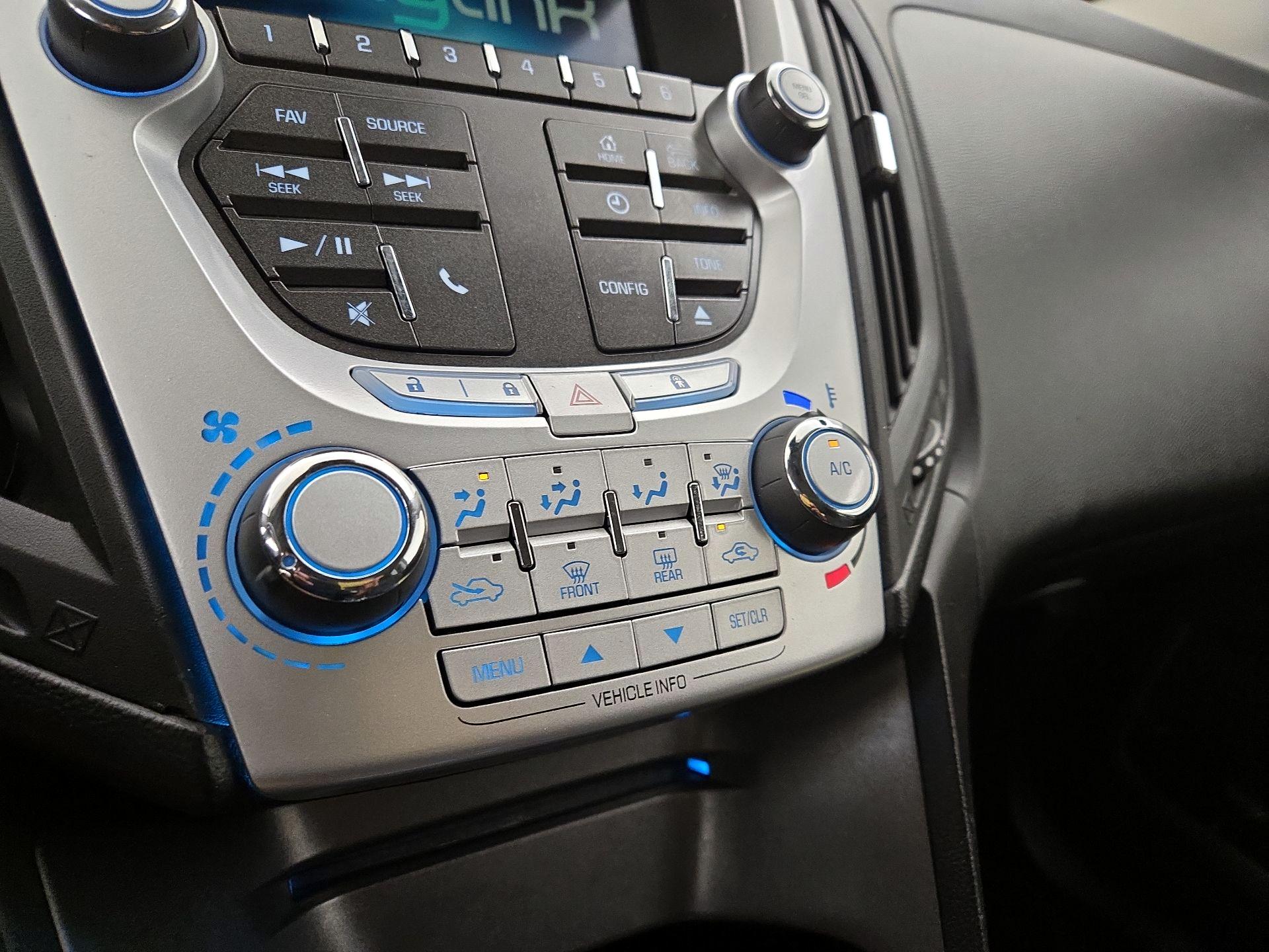 Thumbnail: 2014 Chevrolet Equinox - 16