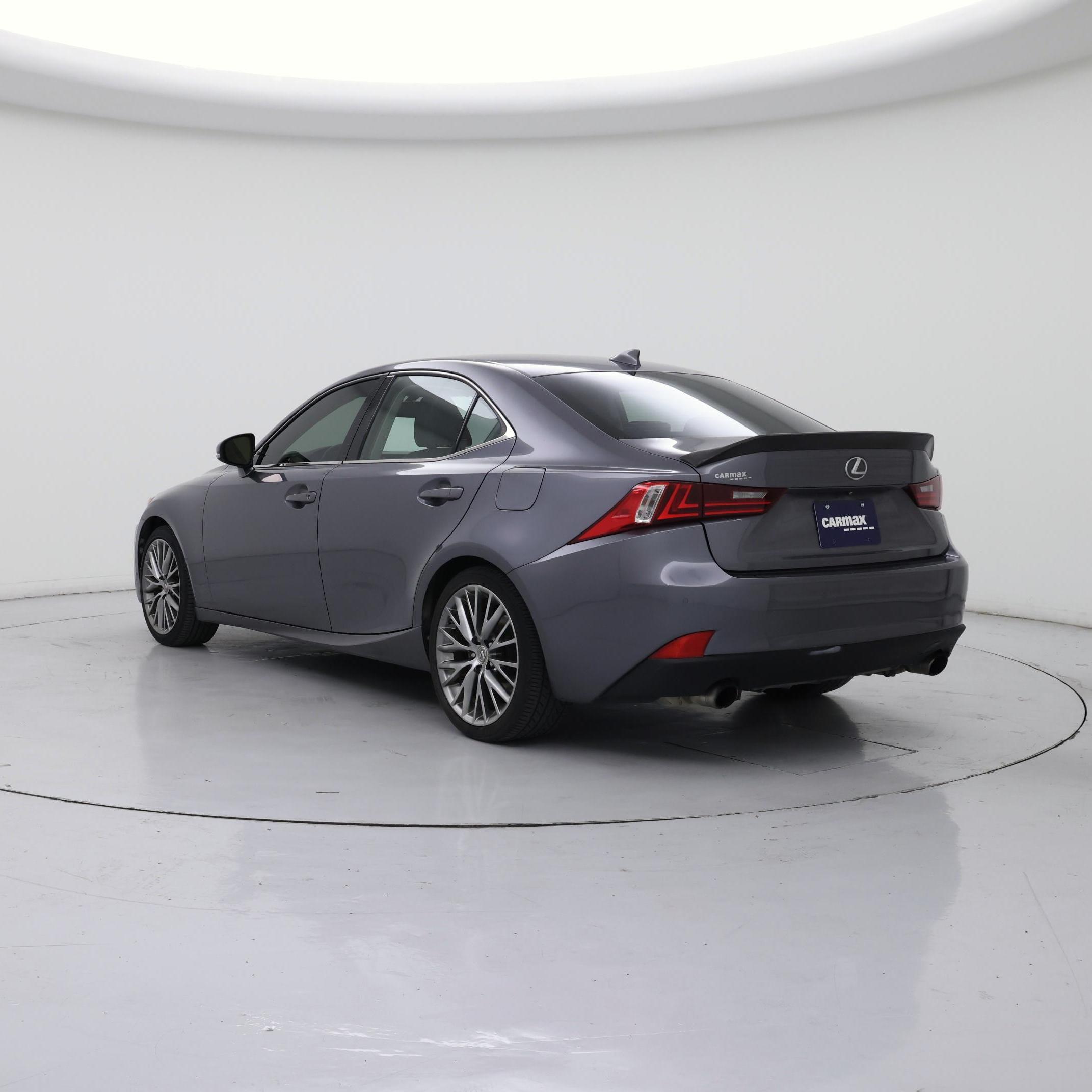 Thumbnail: 2015 Lexus IS - 2