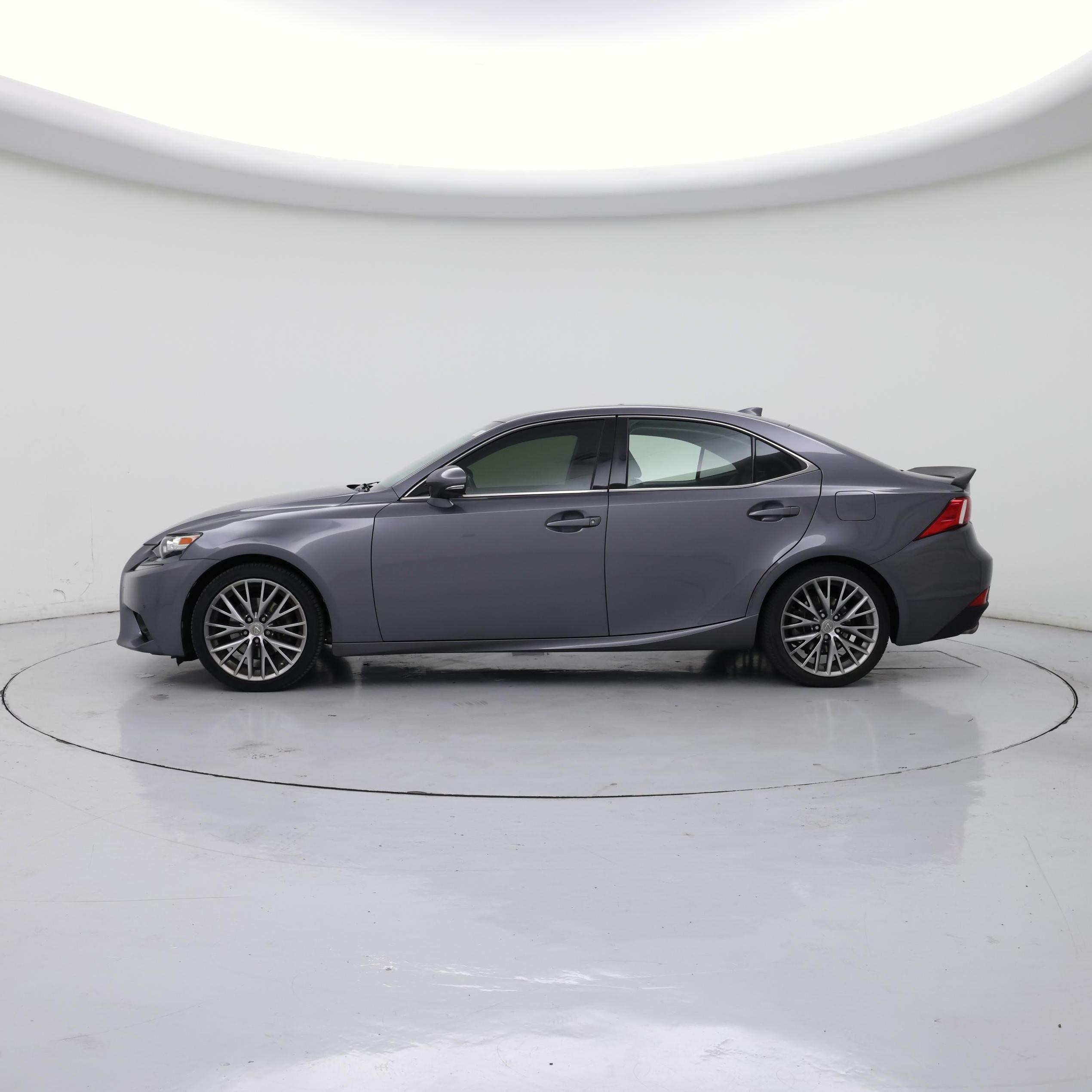 Thumbnail: 2015 Lexus IS - 3