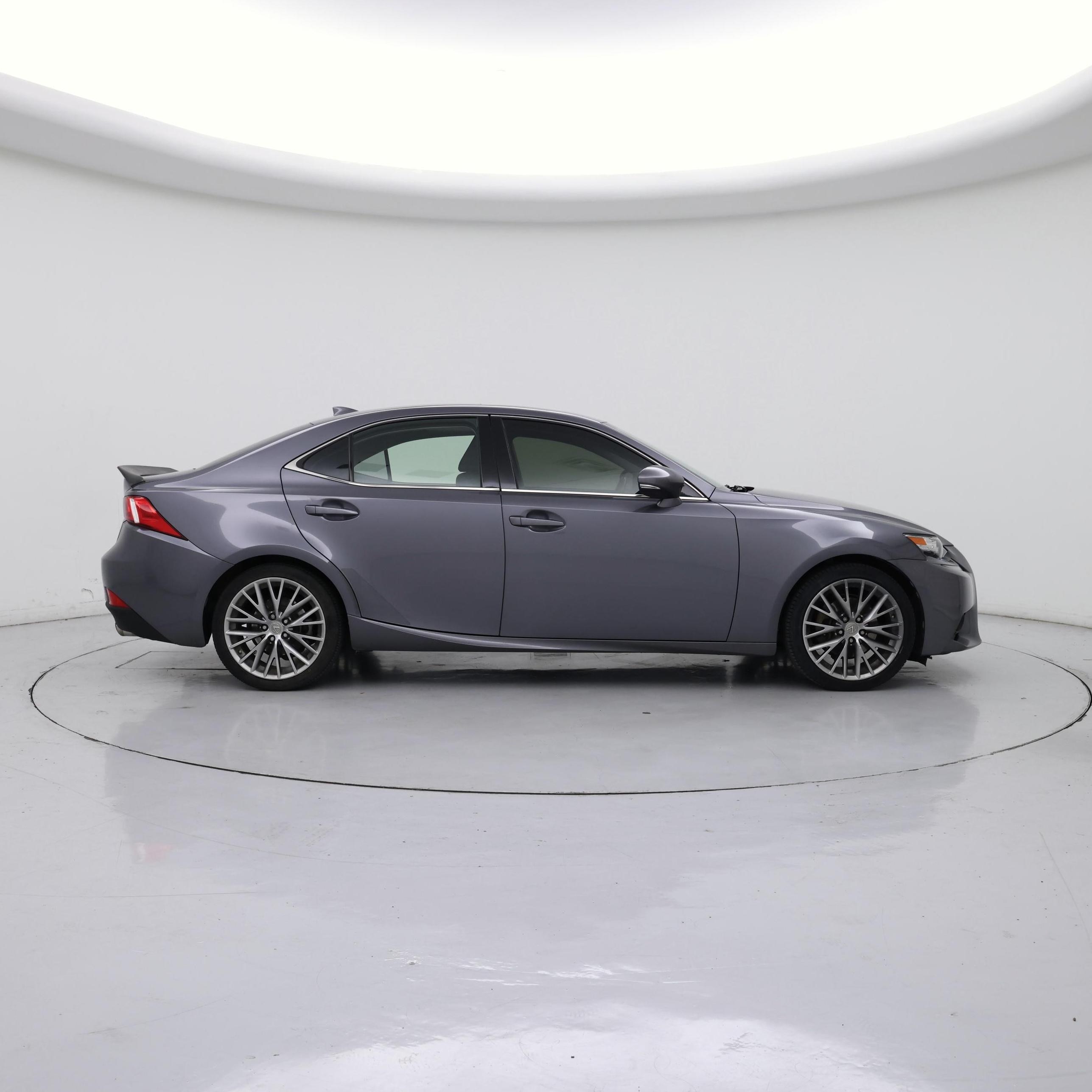 Thumbnail: 2015 Lexus IS - 7