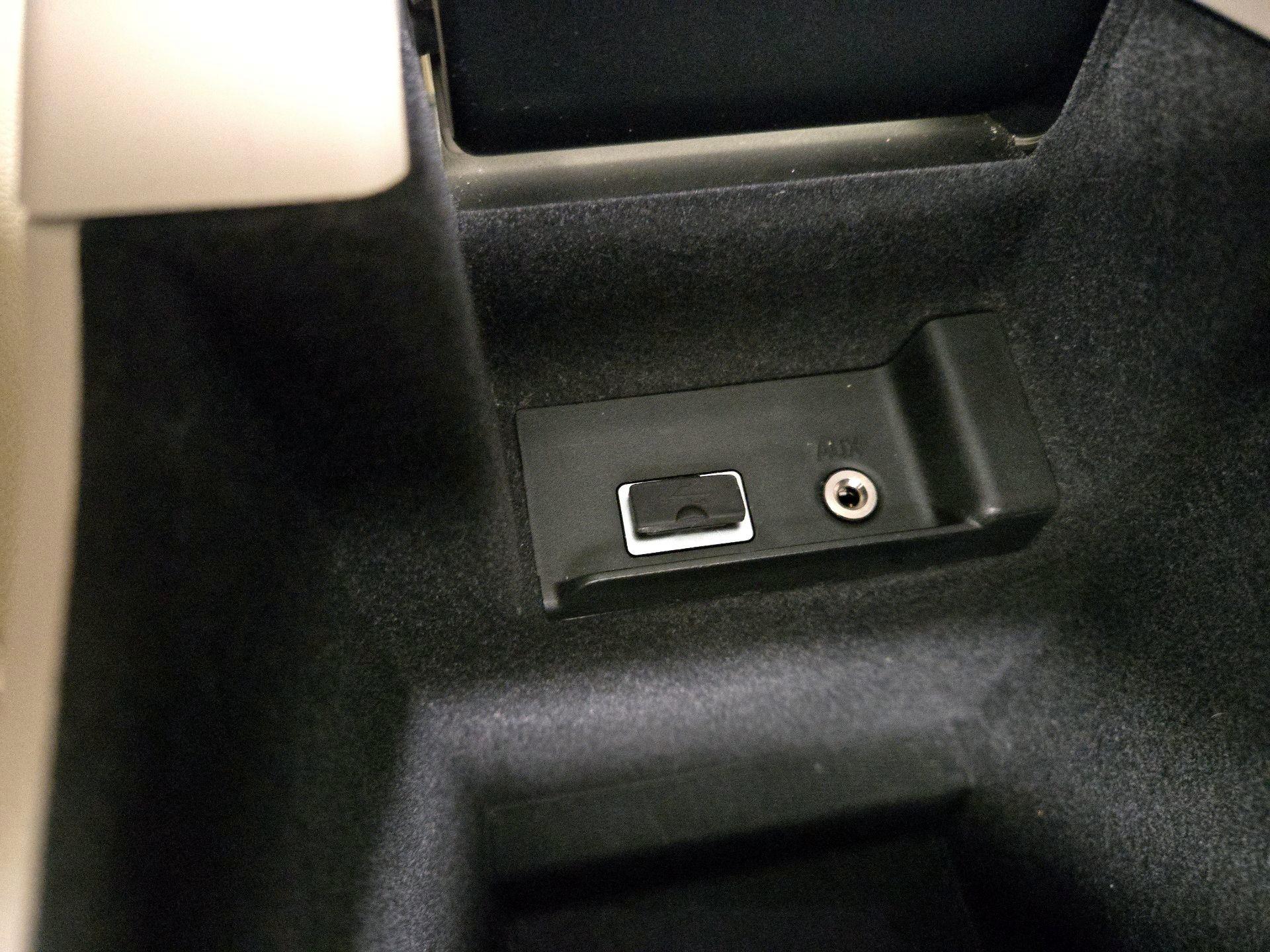 Thumbnail: 2016 Volvo V60 - 18