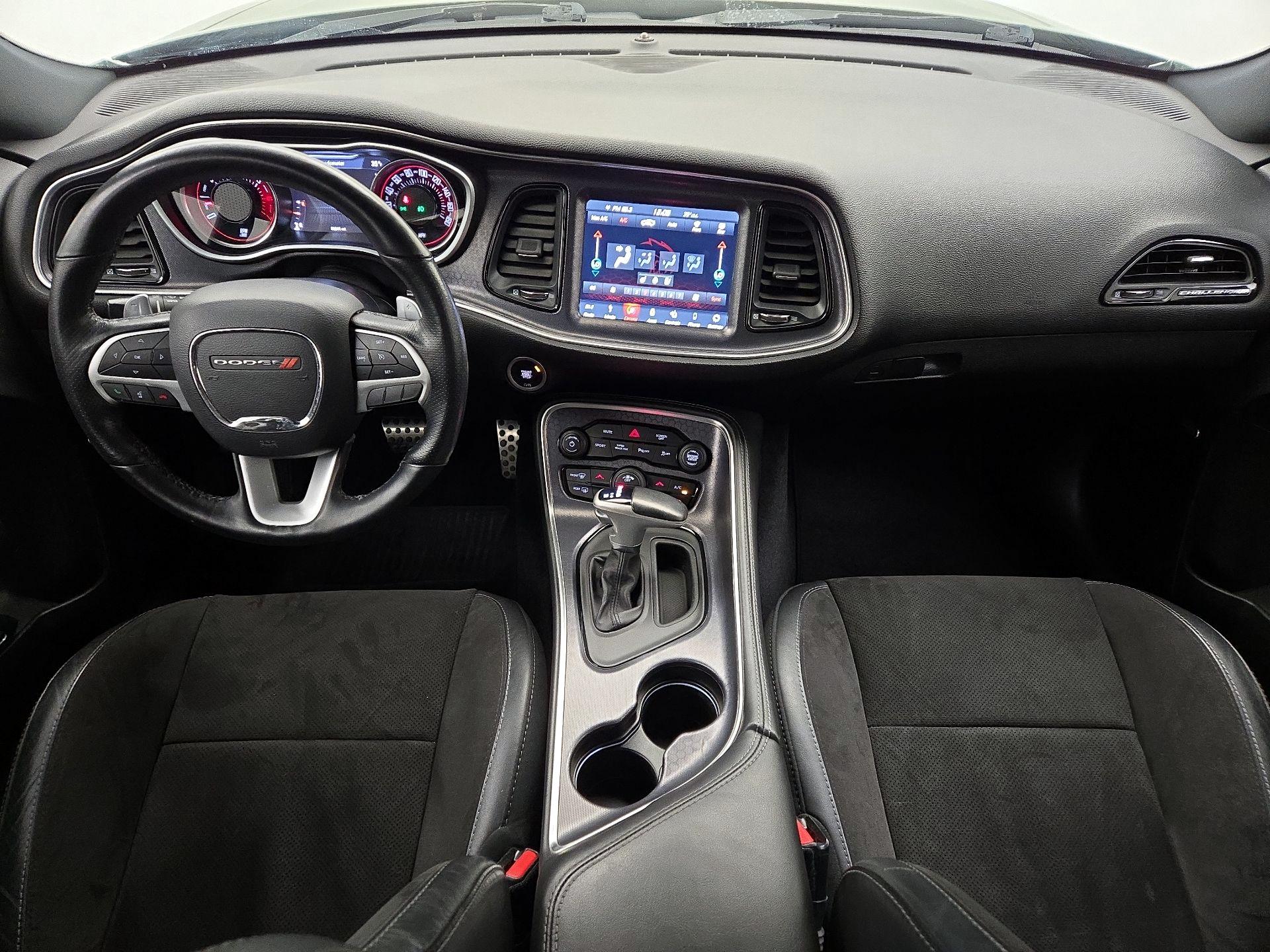 Thumbnail: 2018 Dodge Challenger - 9