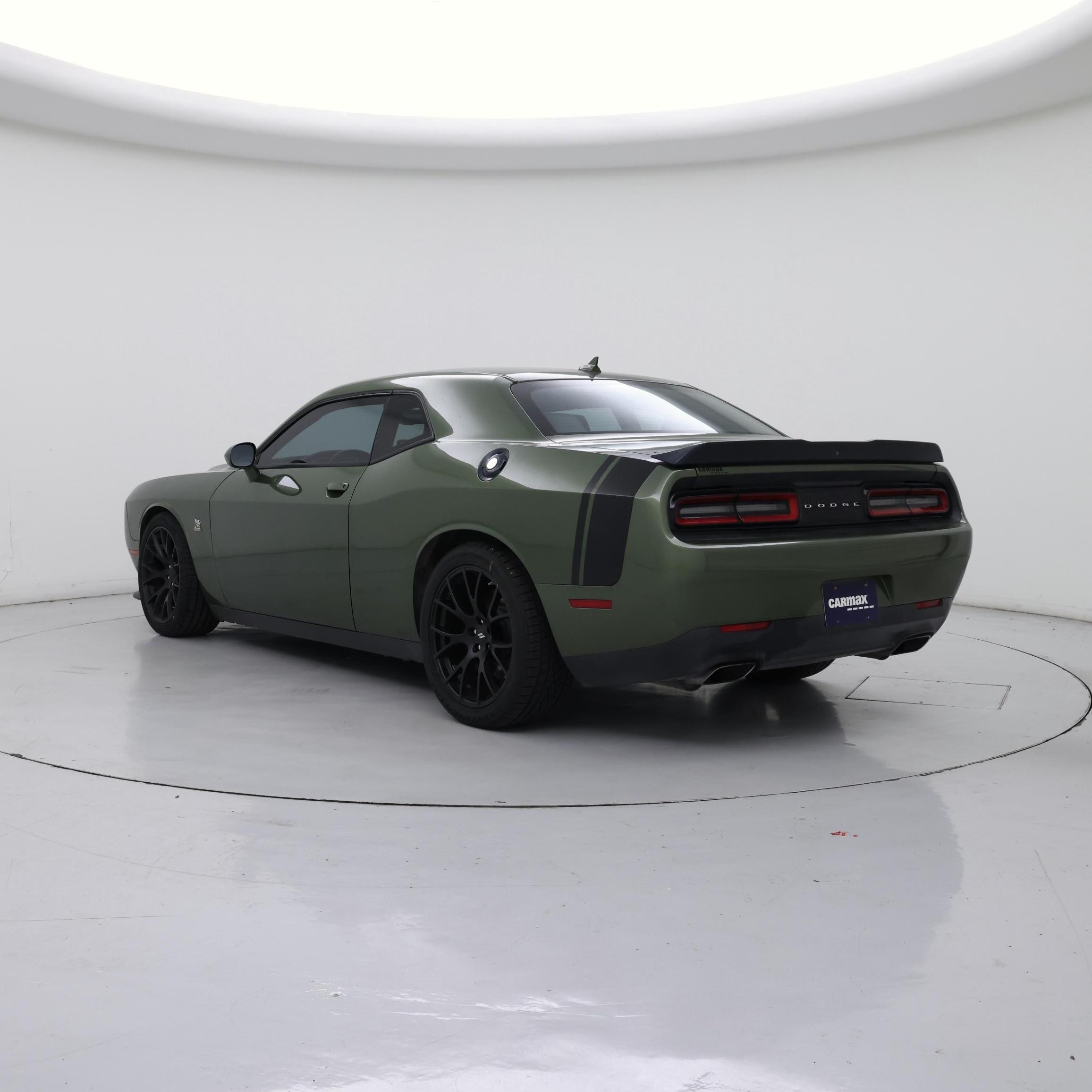 Thumbnail: 2018 Dodge Challenger - 2