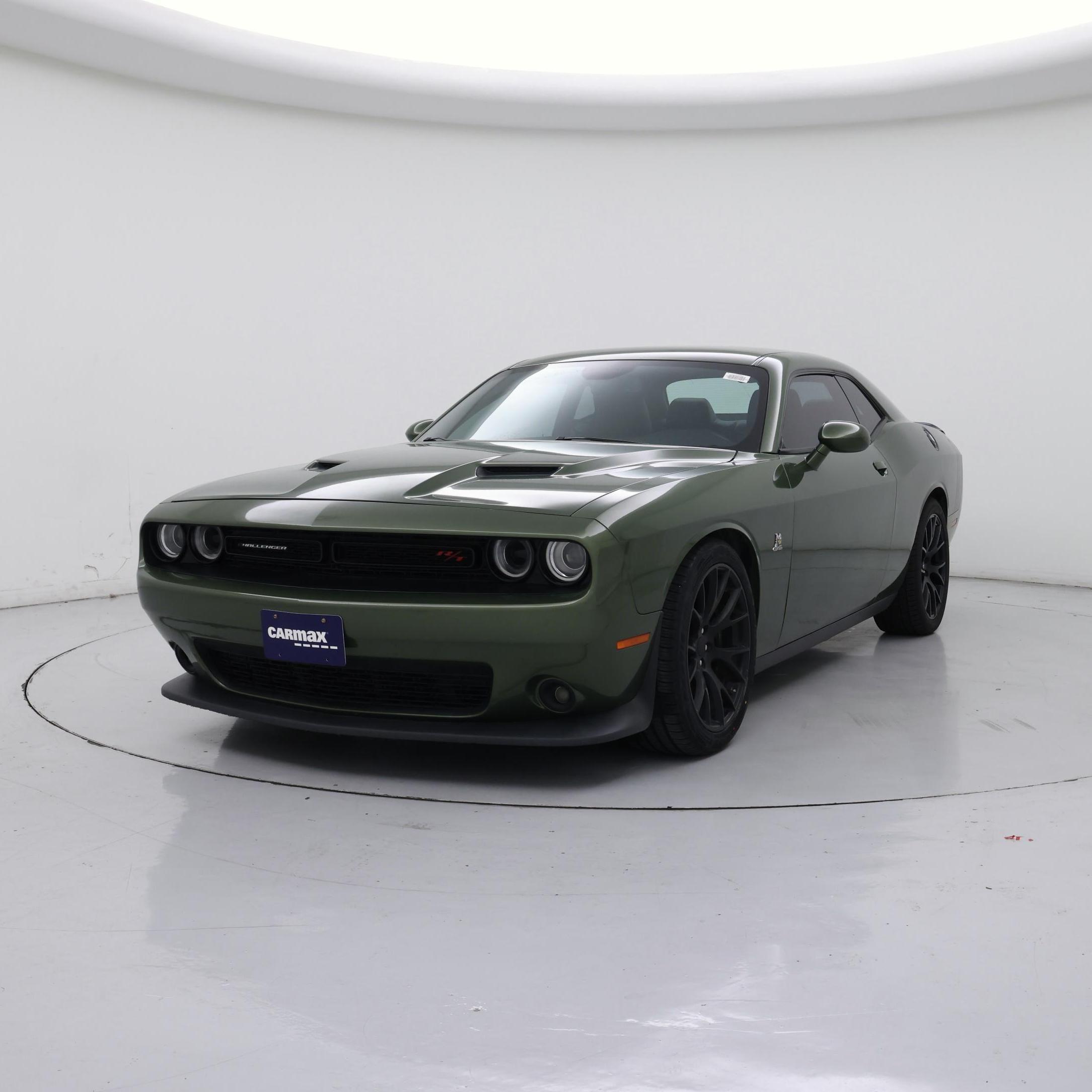 Thumbnail: 2018 Dodge Challenger - 4