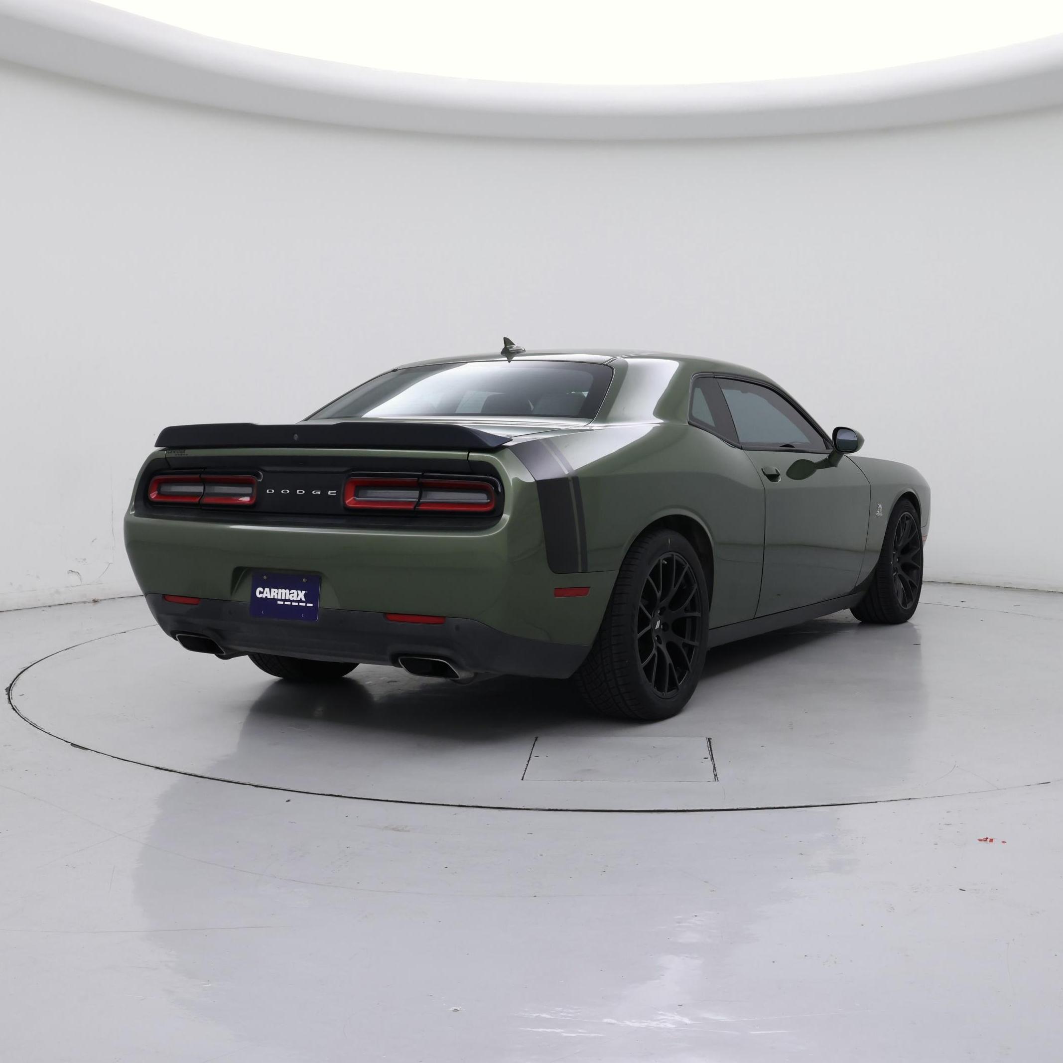 Thumbnail: 2018 Dodge Challenger - 8