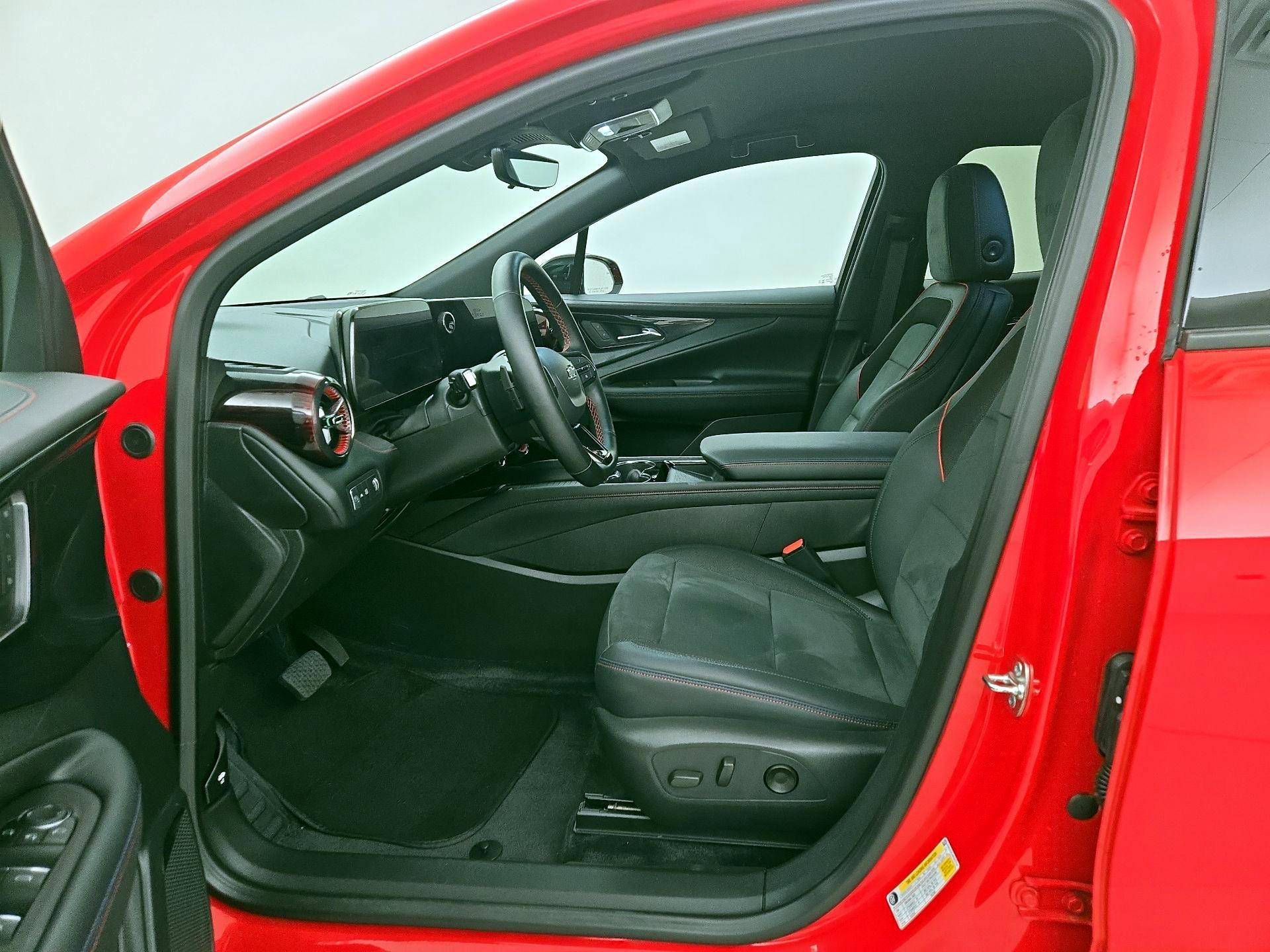 Thumbnail: 2024 Chevrolet Blazer EV - 11