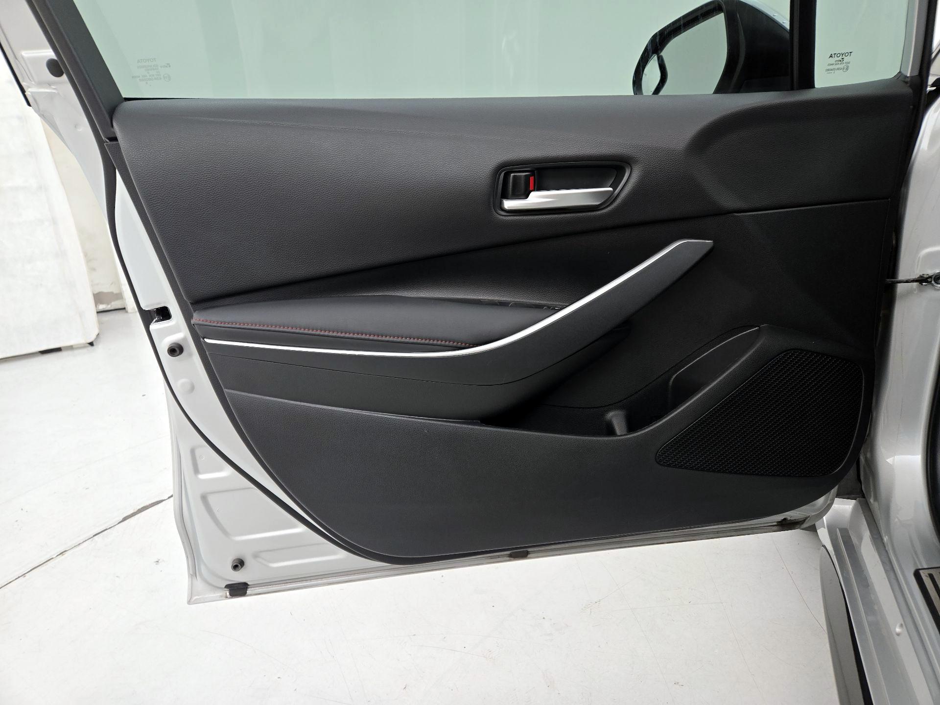 Thumbnail: 2024 Toyota Corolla - 12