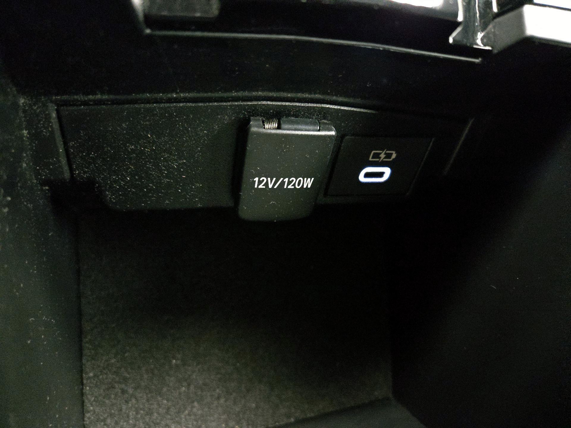 Thumbnail: 2024 Toyota Corolla - 18