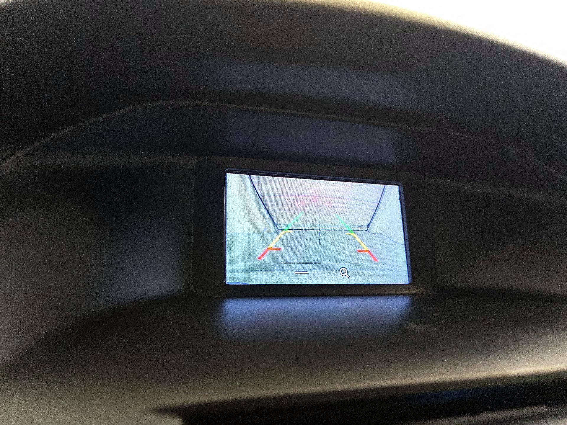 Thumbnail: 2016 Ford Focus - 14