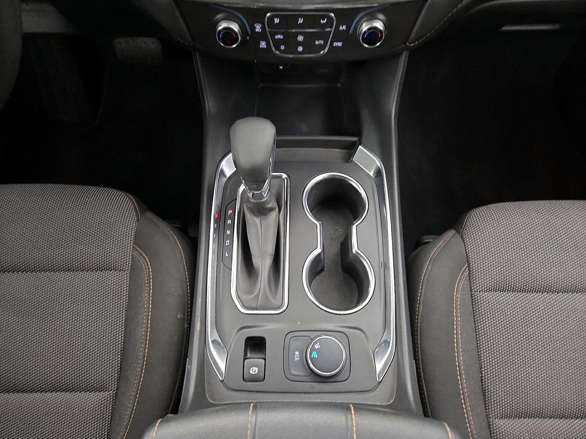 Thumbnail: 2021 Chevrolet Traverse - 17