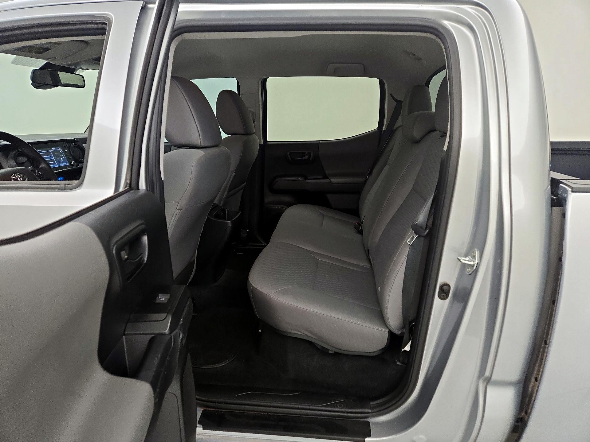 Thumbnail: 2023 Toyota Tacoma - 19