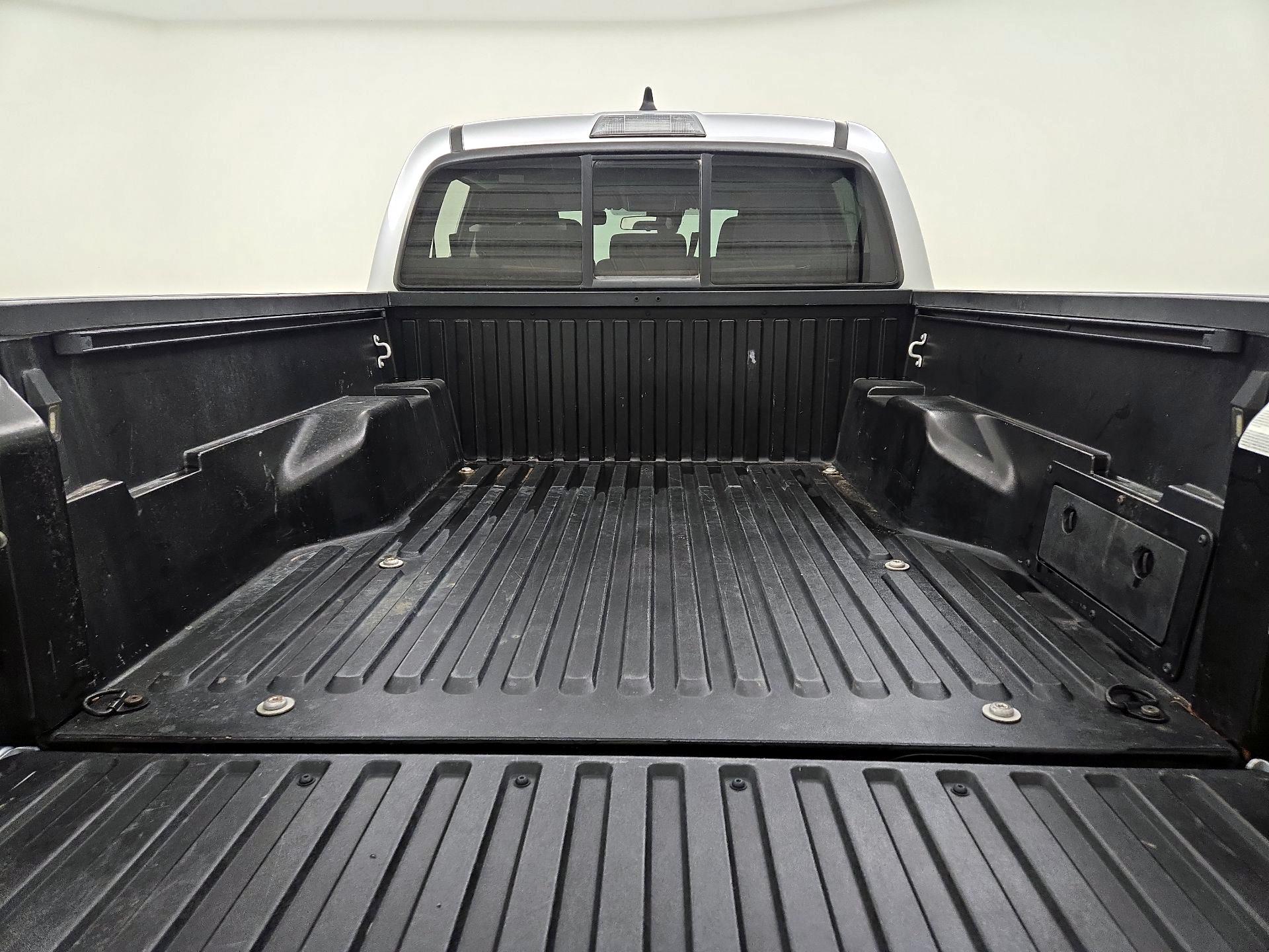 Thumbnail: 2023 Toyota Tacoma - 20