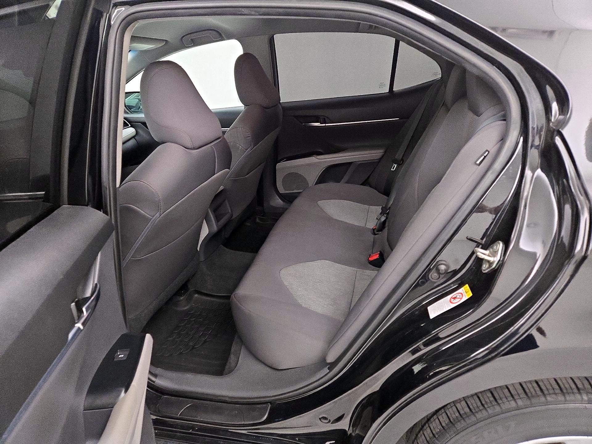 Thumbnail: 2019 Toyota Camry - 19