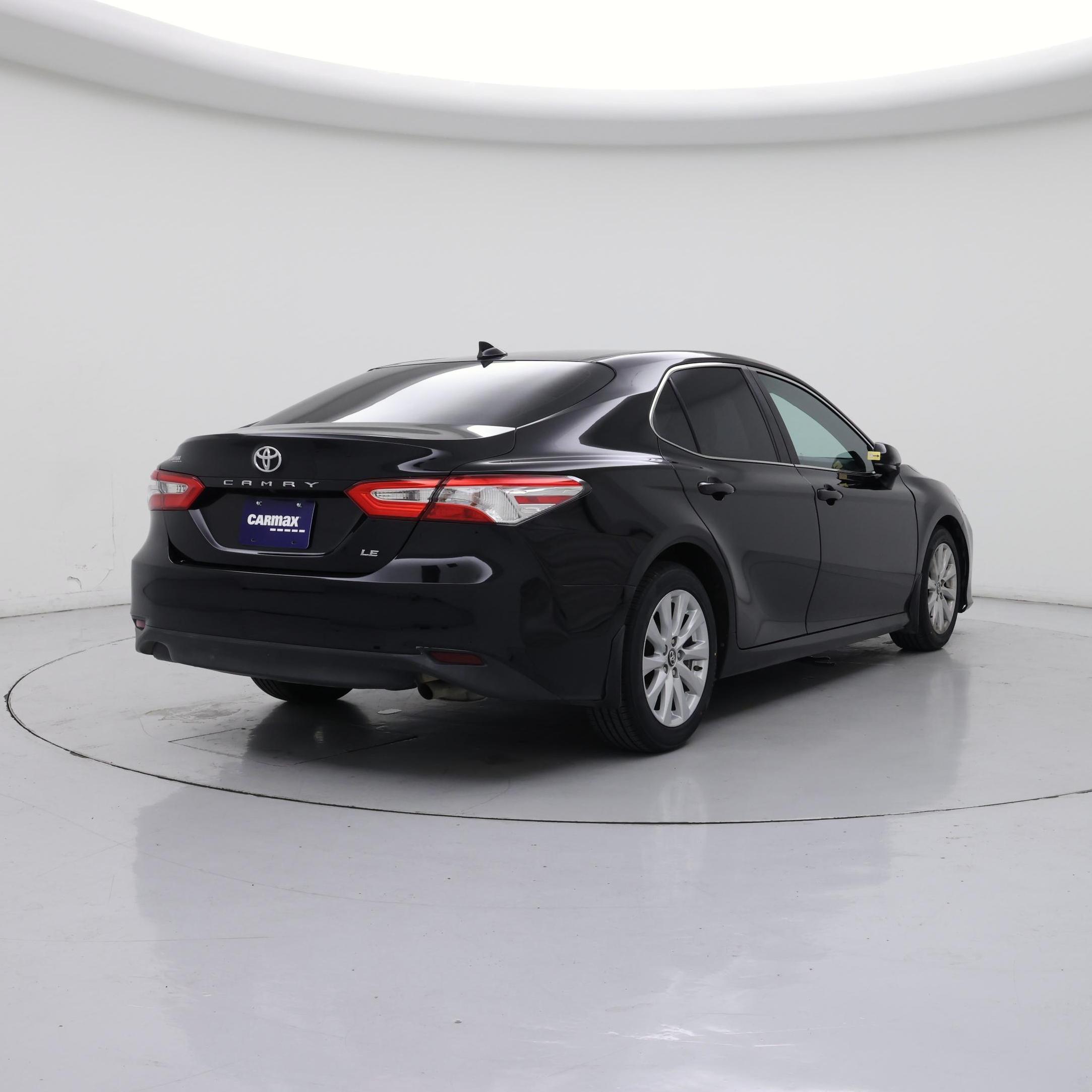 Thumbnail: 2019 Toyota Camry - 8