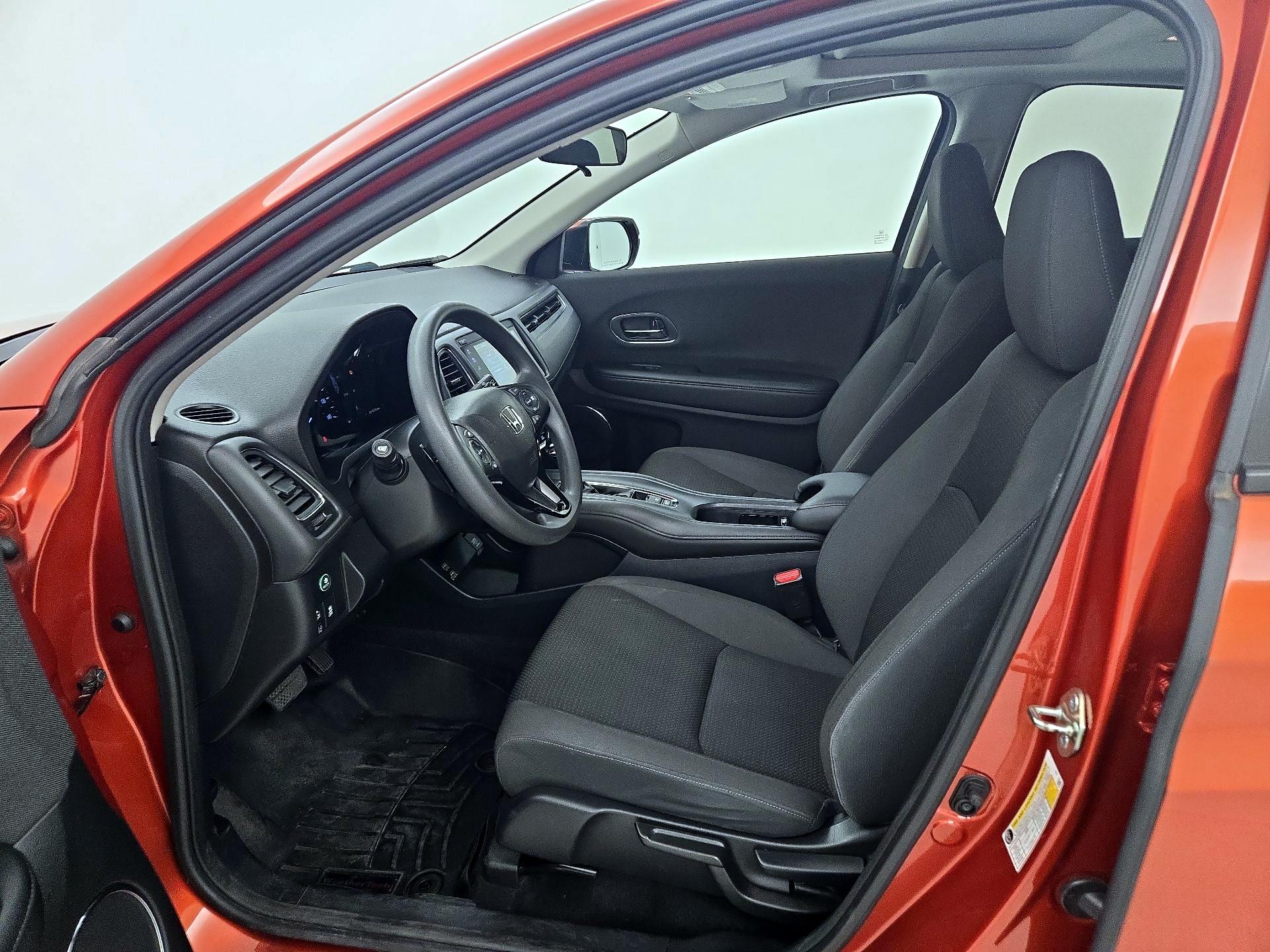 Thumbnail: 2019 Honda HR-V - 11