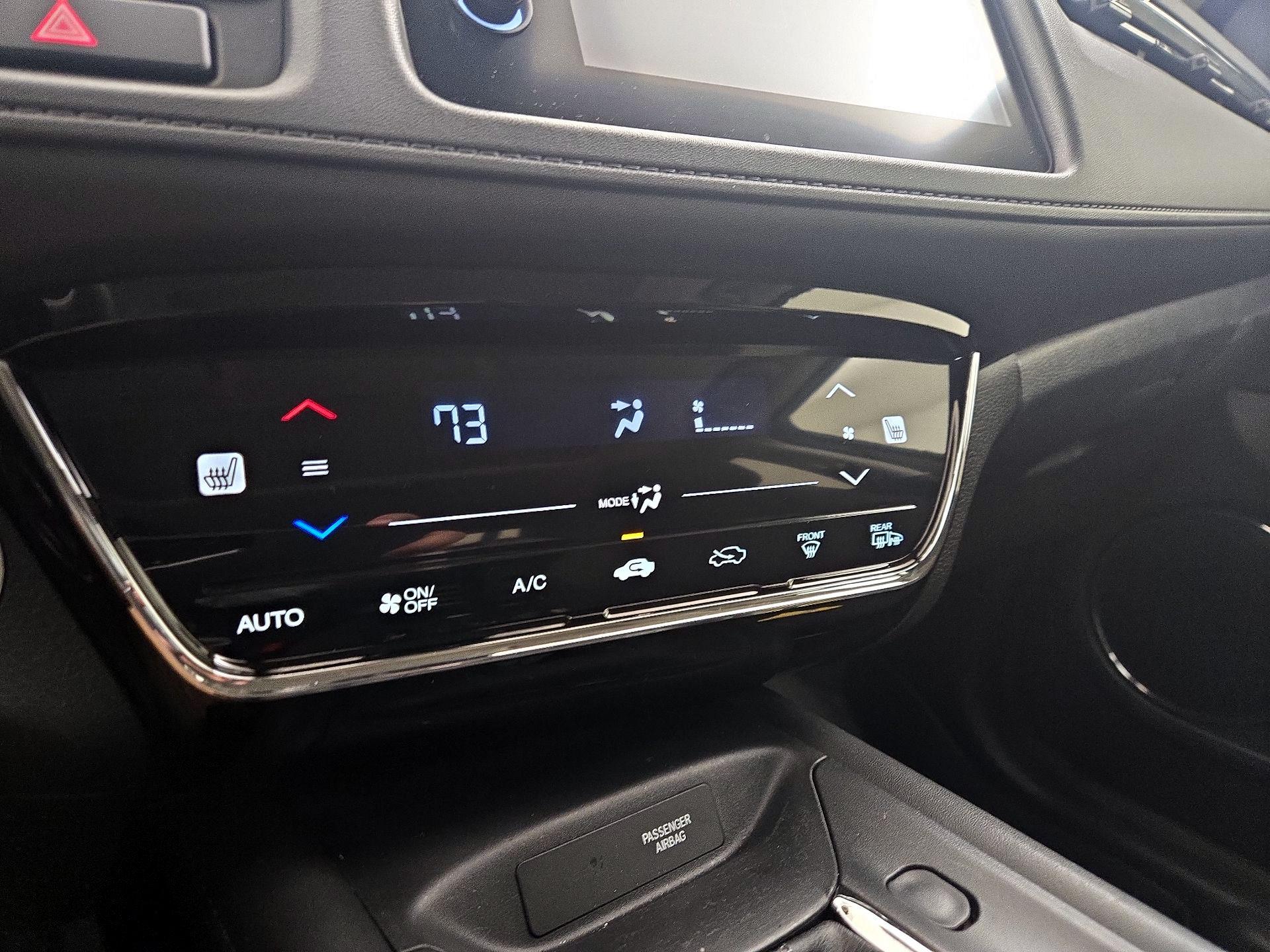 Thumbnail: 2019 Honda HR-V - 16