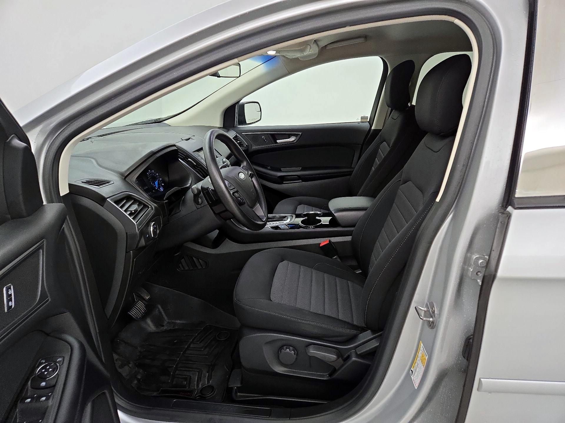 Thumbnail: 2018 Ford Edge - 11