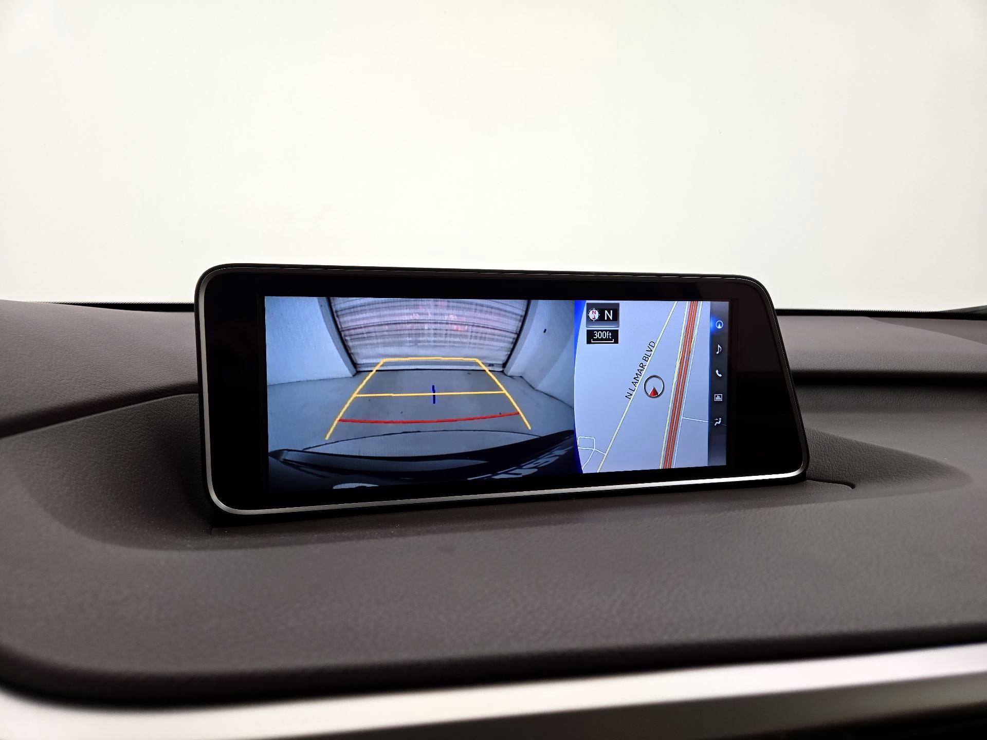 Thumbnail: 2016 Lexus RX - 15