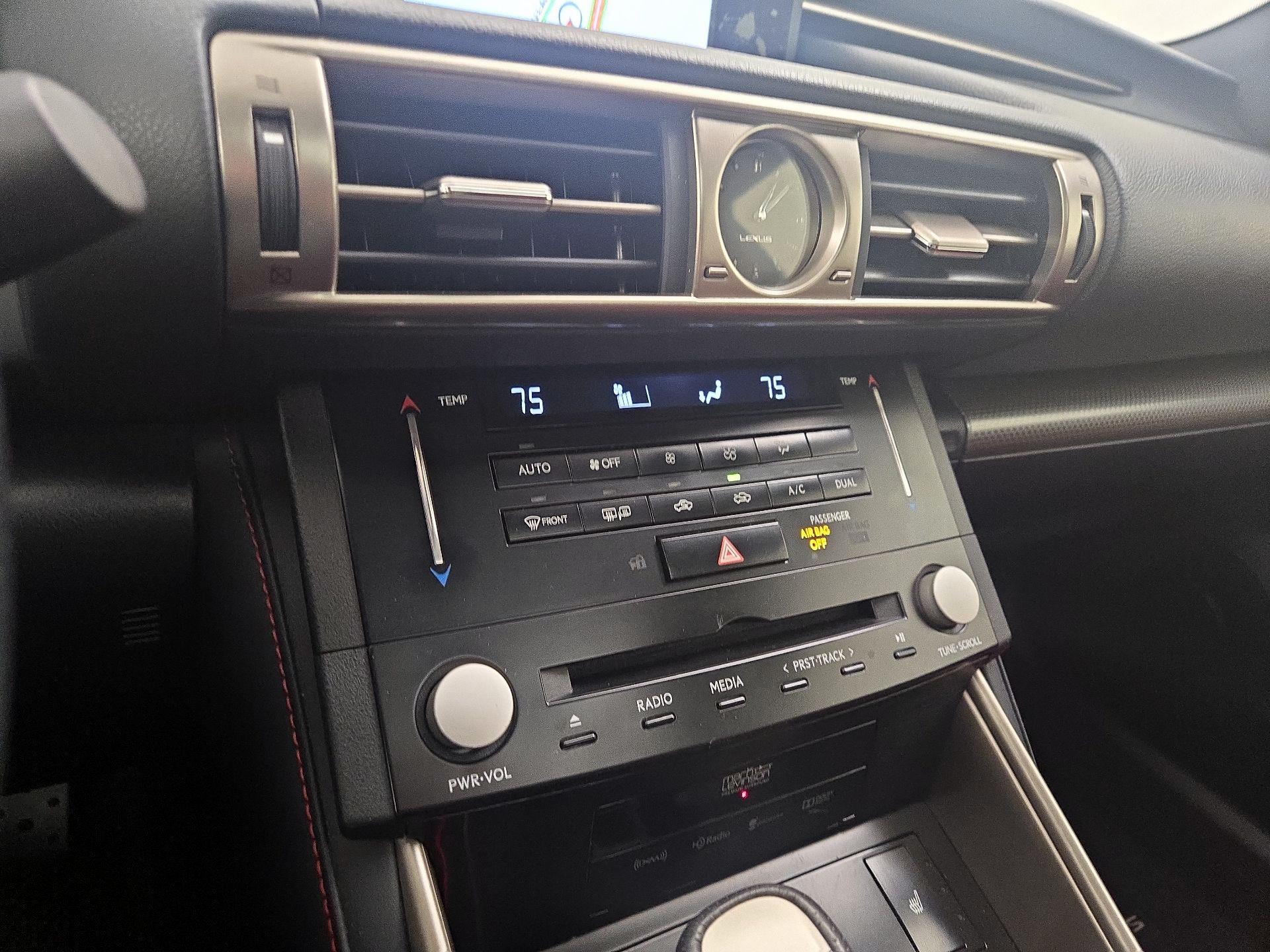 Thumbnail: 2014 Lexus IS - 17