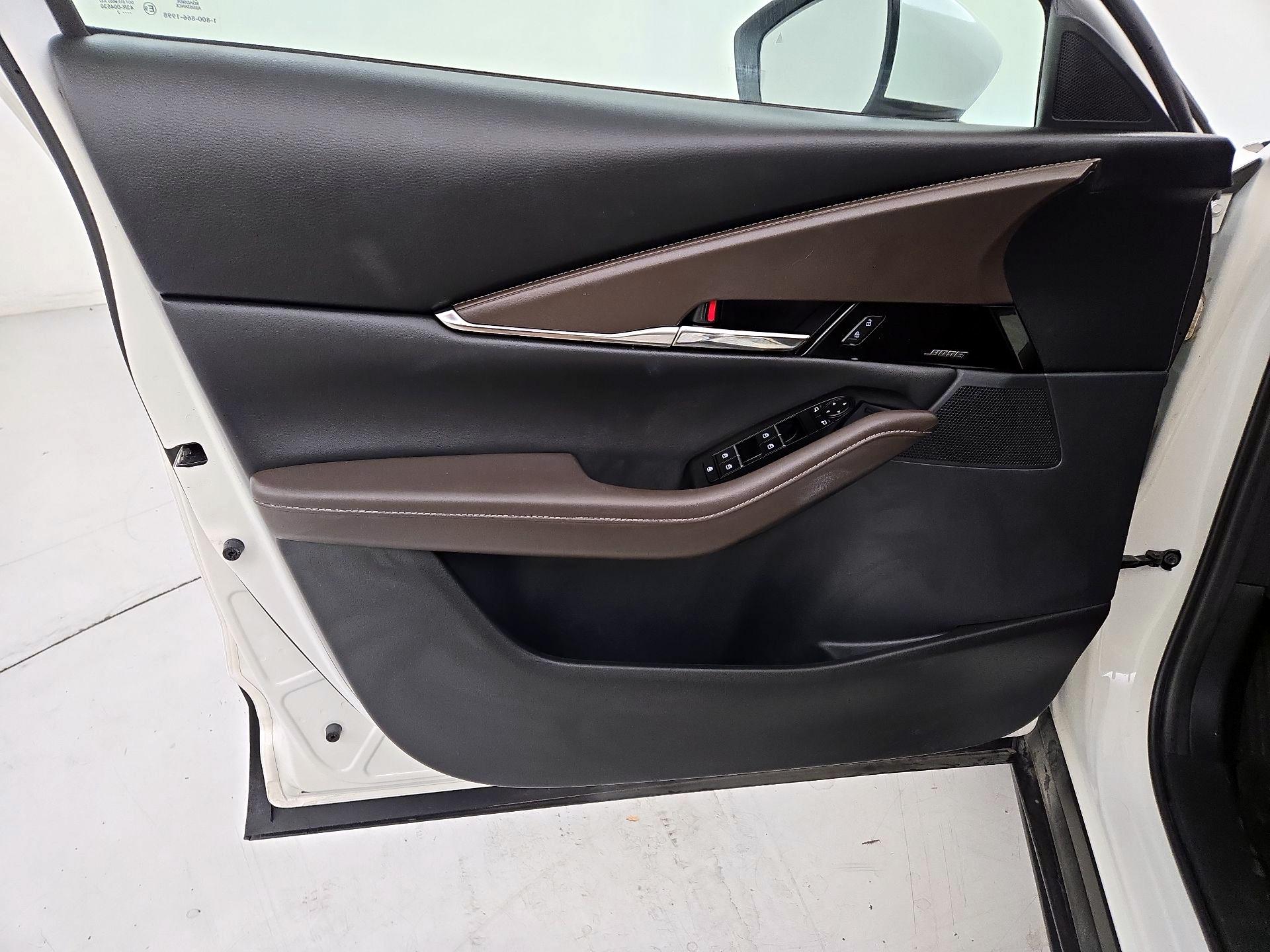 Thumbnail: 2022 Mazda CX-30 - 12