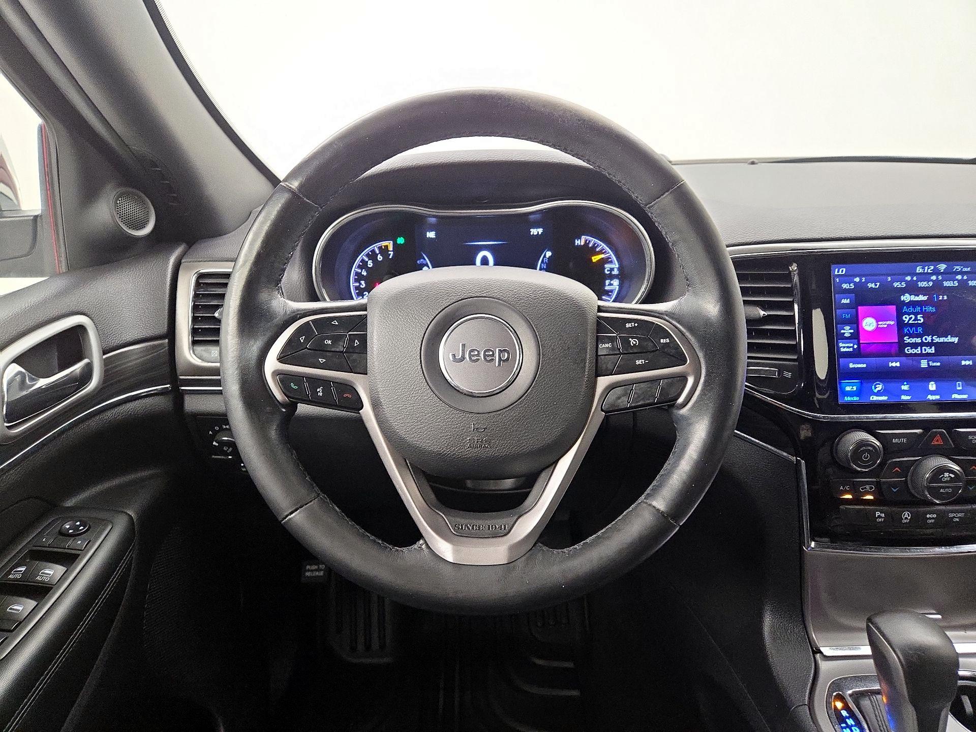 Thumbnail: 2020 Jeep Grand Cherokee - 10