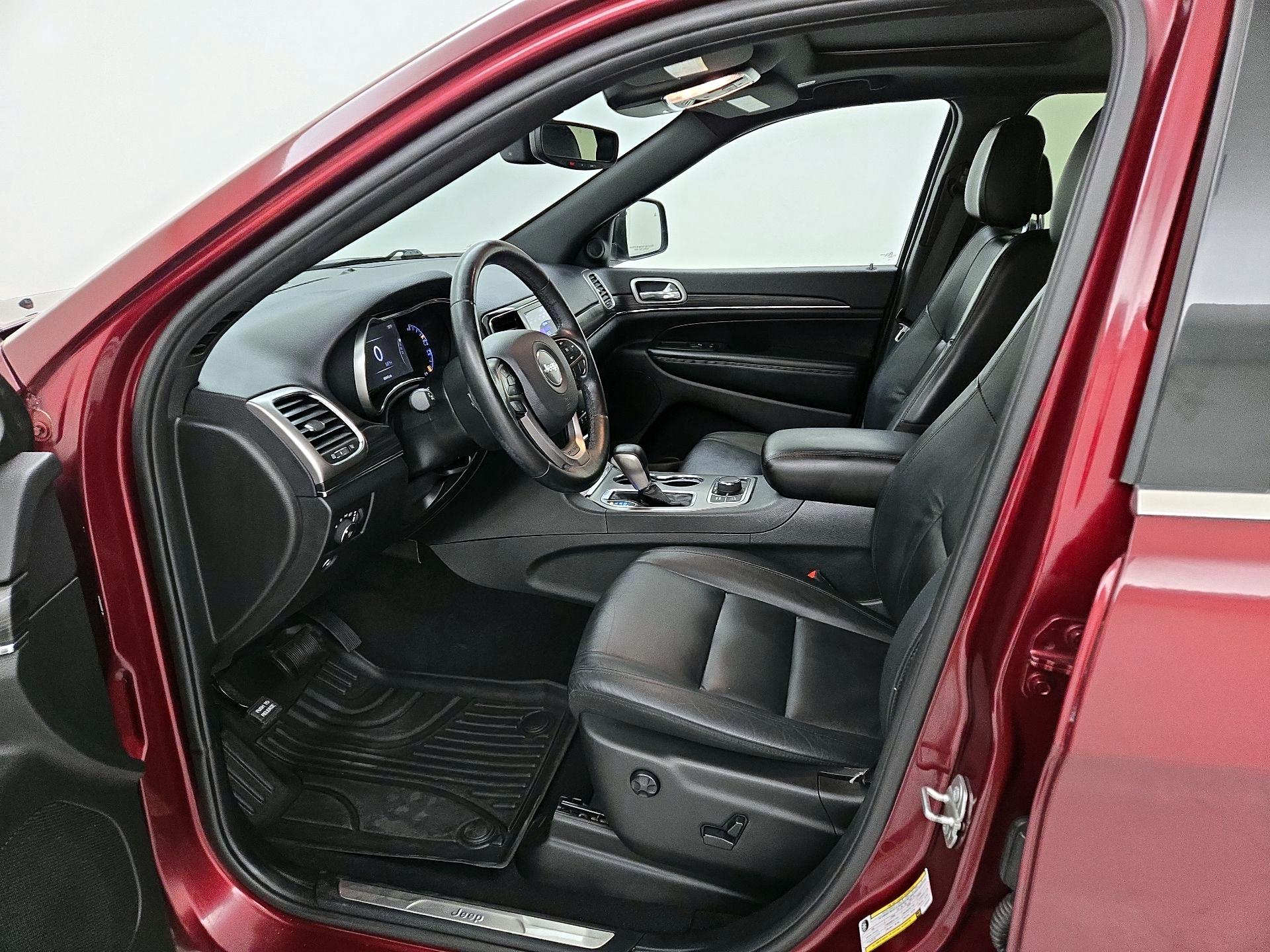 Thumbnail: 2020 Jeep Grand Cherokee - 11